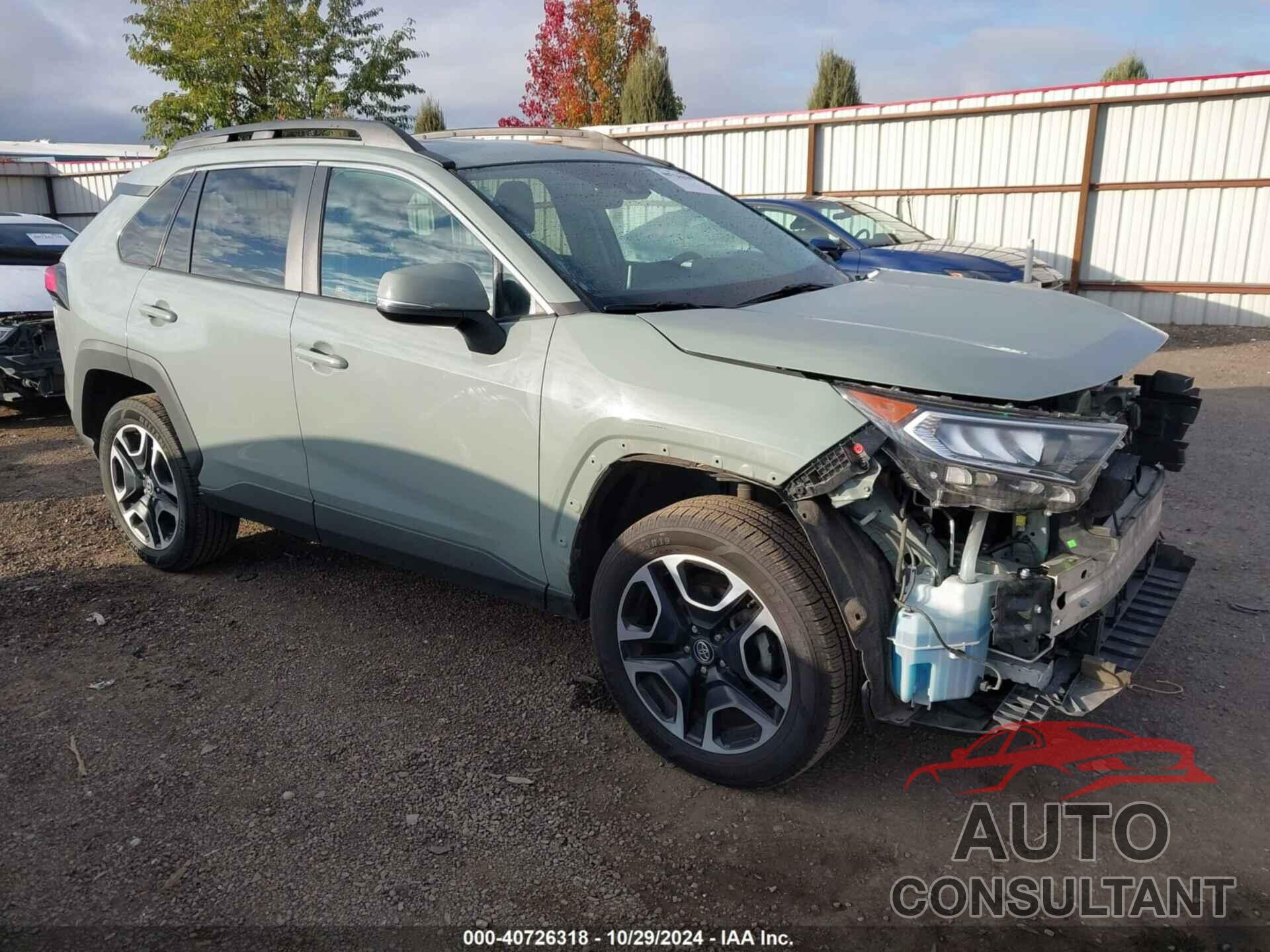 TOYOTA RAV4 2020 - 2T3J1RFV5LC074220