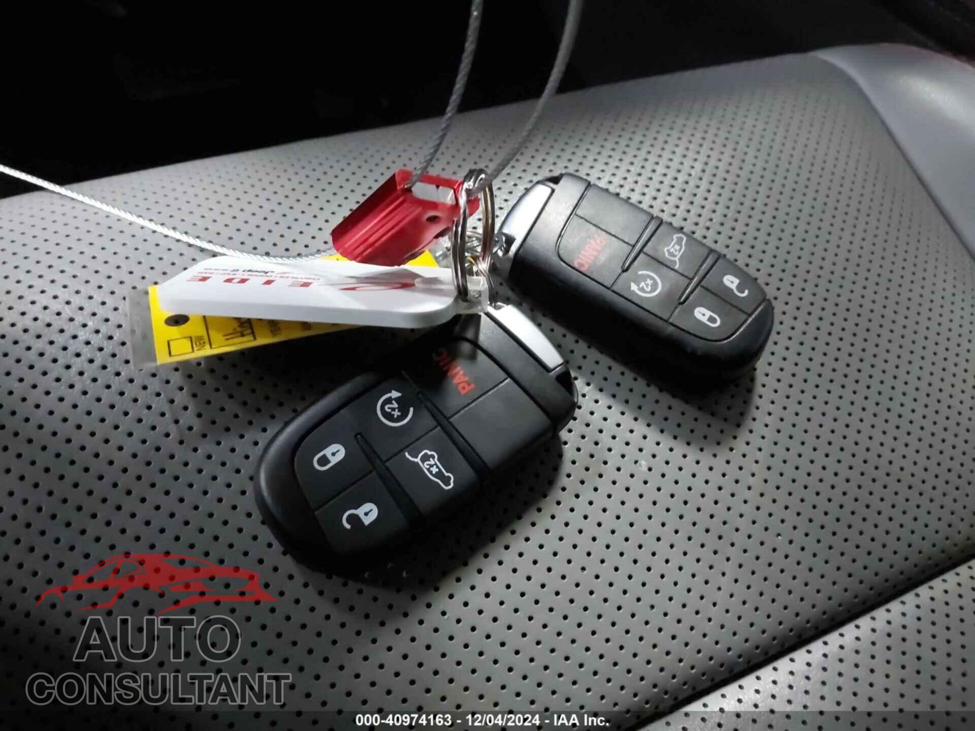 DODGE DURANGO 2023 - 1C4RDJDG7PC630891
