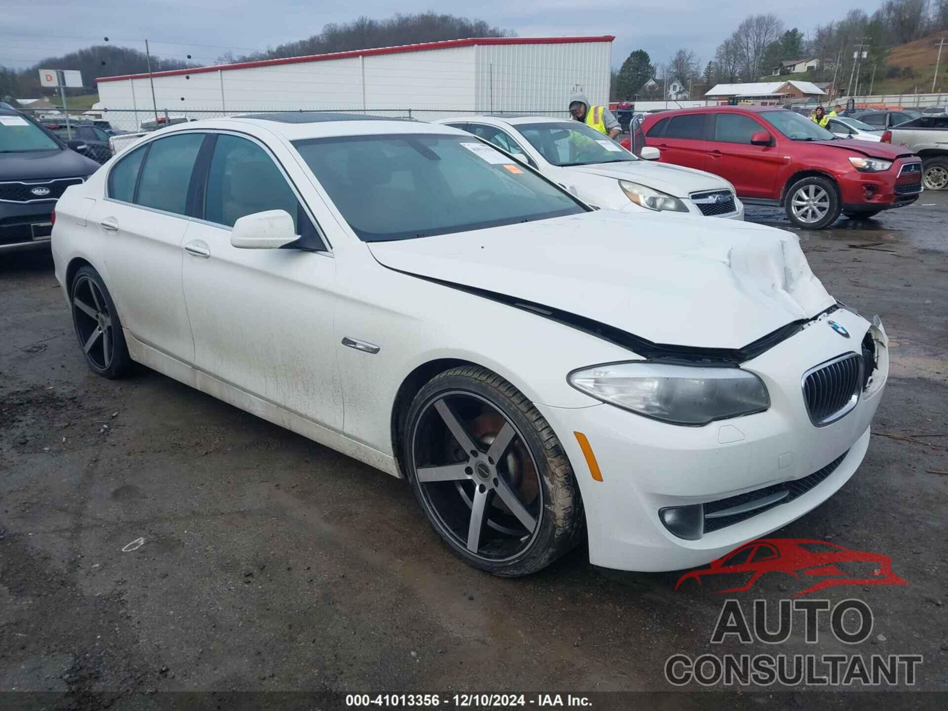 BMW 528I 2011 - WBAFR1C51BC744993