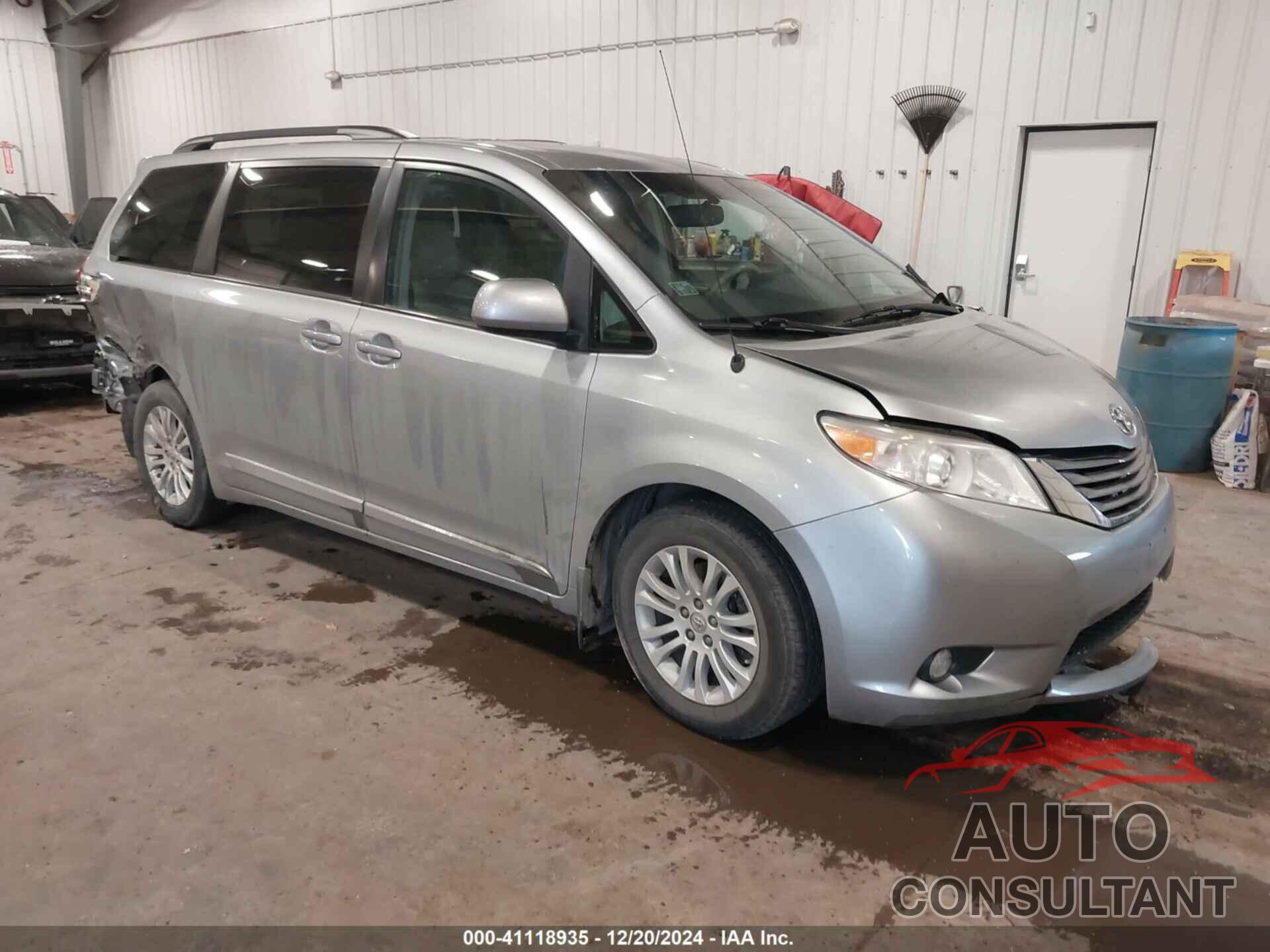 TOYOTA SIENNA 2014 - 5TDYK3DC4ES425468