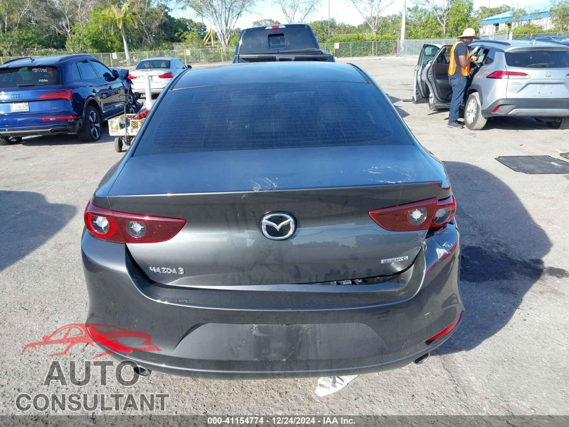 MAZDA MAZDA3 2023 - 3MZBPACM3PM372106