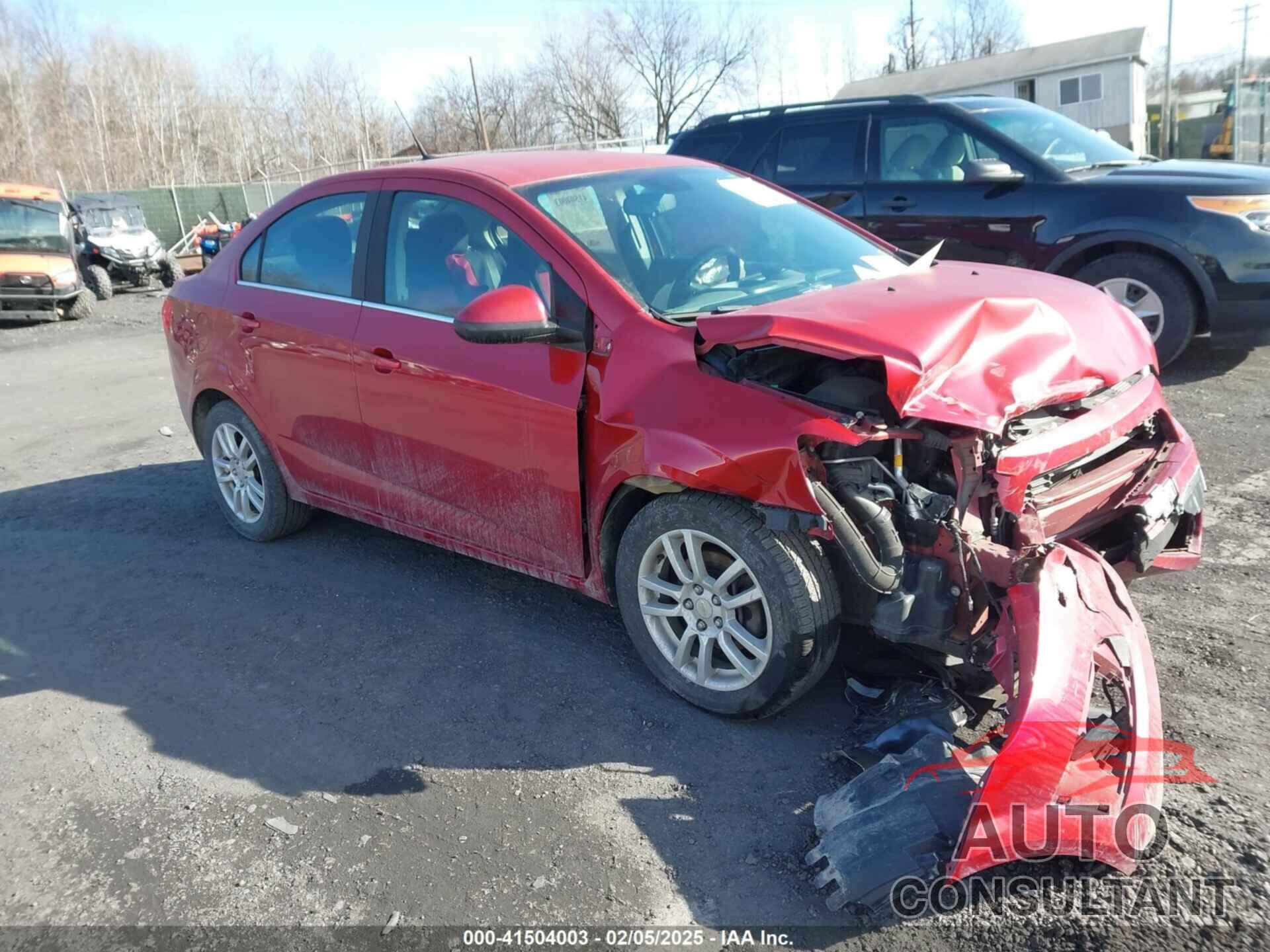 CHEVROLET SONIC 2012 - 1G1JC5SH6C4142175