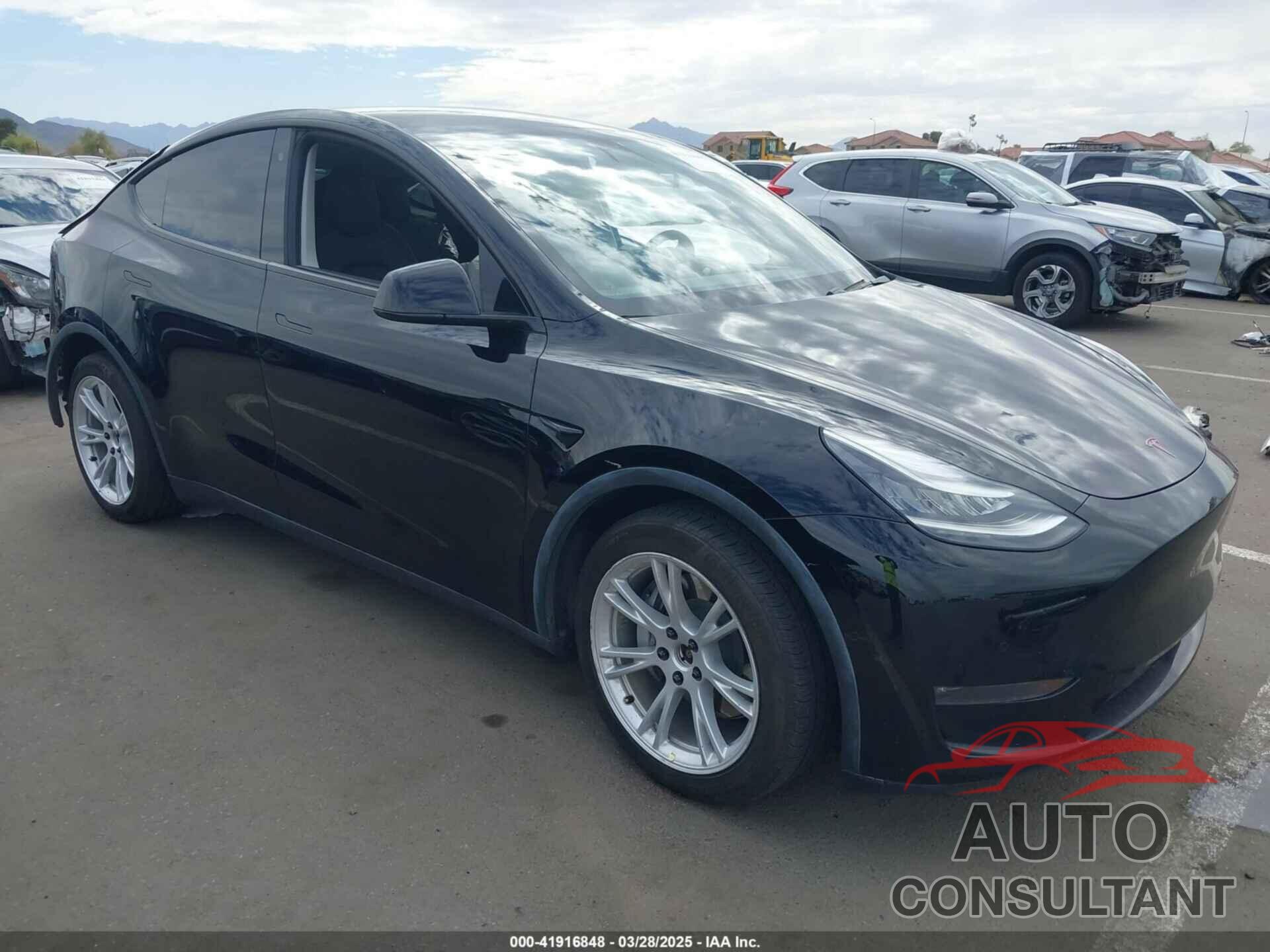 TESLA MODEL Y 2020 - 5YJYGDEE1LF018426