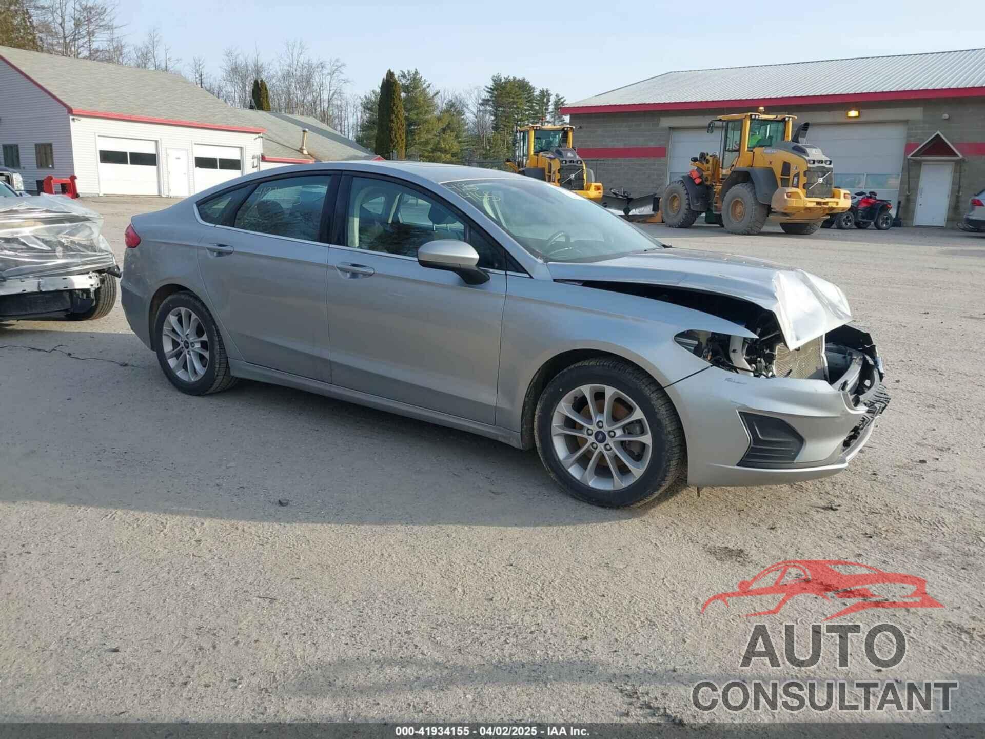 FORD FUSION 2020 - 3FA6P0HD2LR142227