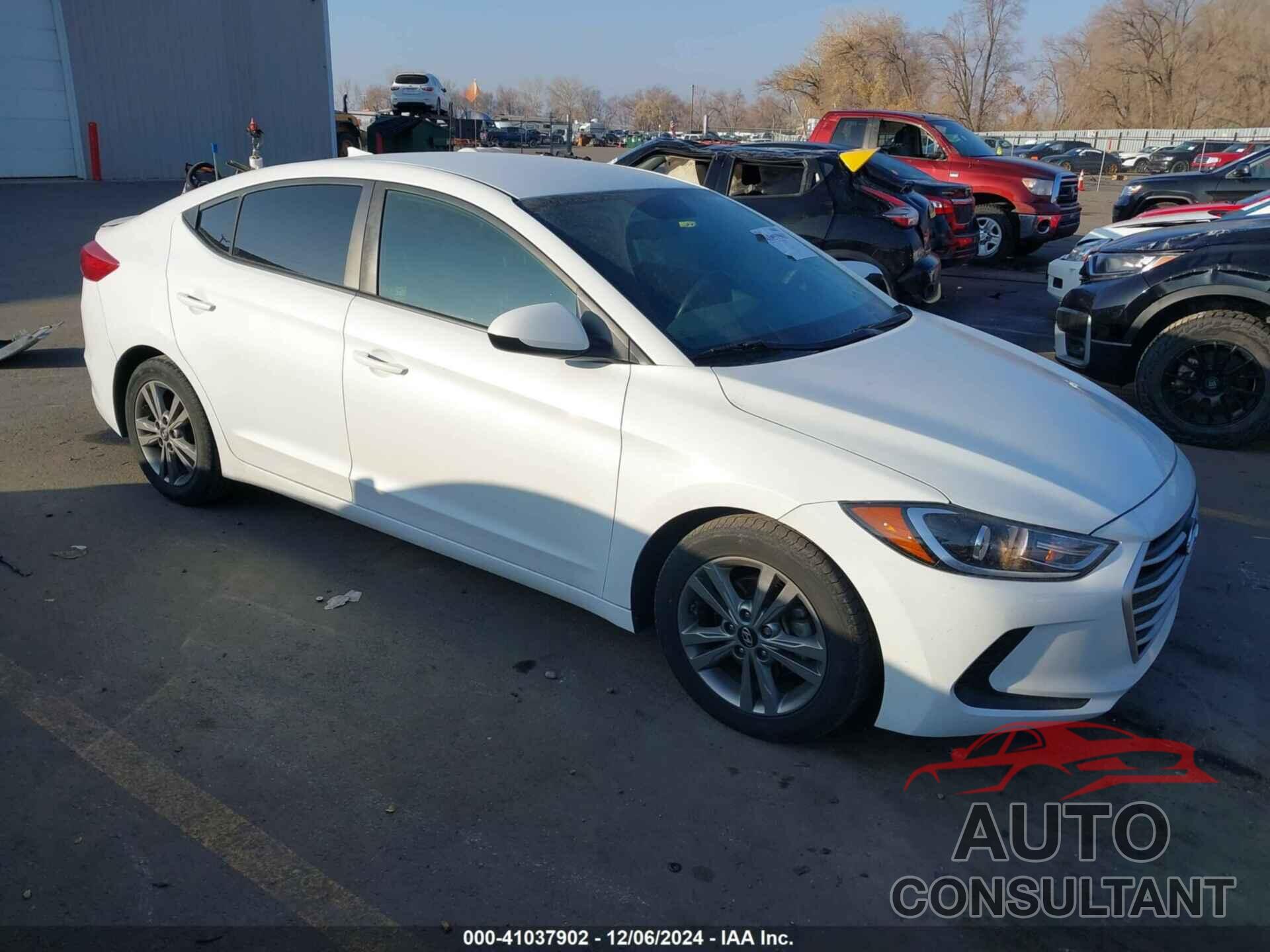HYUNDAI ELANTRA 2018 - 5NPD84LFXJH225063