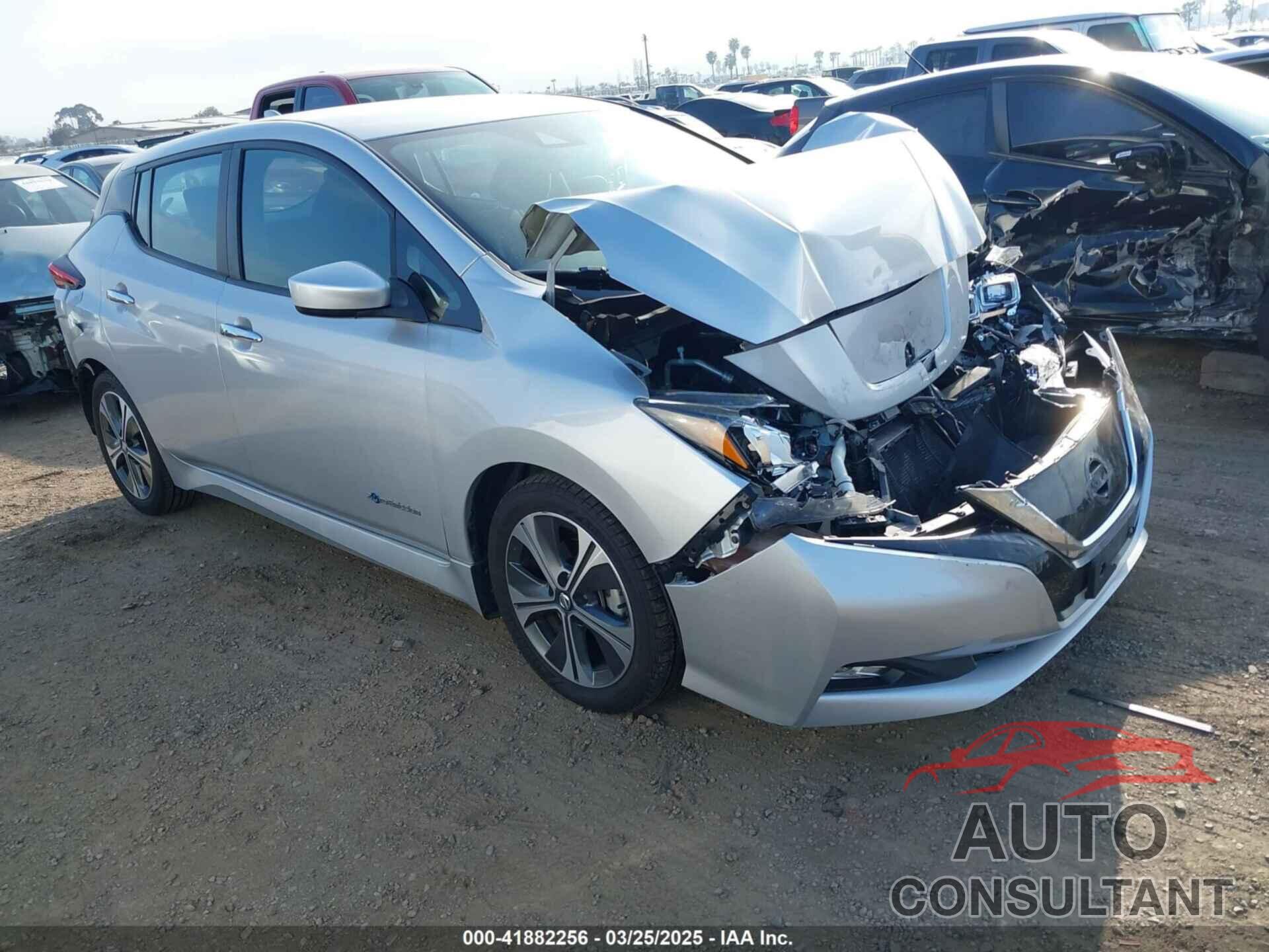 NISSAN LEAF 2018 - 1N4AZ1CP9JC312428