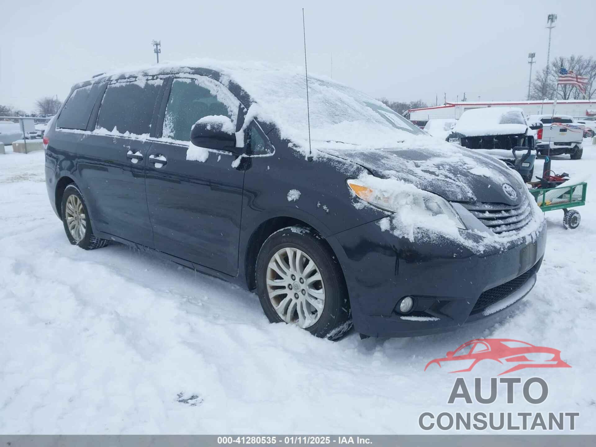 TOYOTA SIENNA 2014 - 5TDYK3DC7ES449327