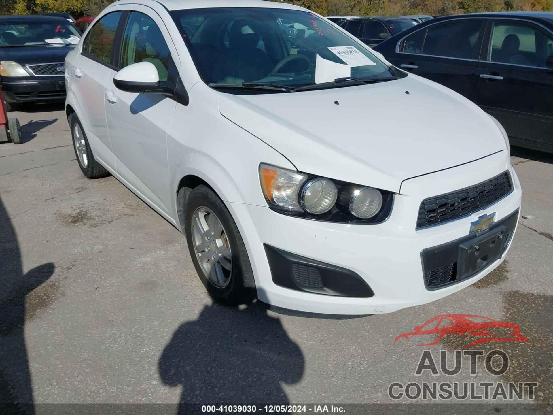 CHEVROLET SONIC 2012 - 1G1JA5SH6C4210786