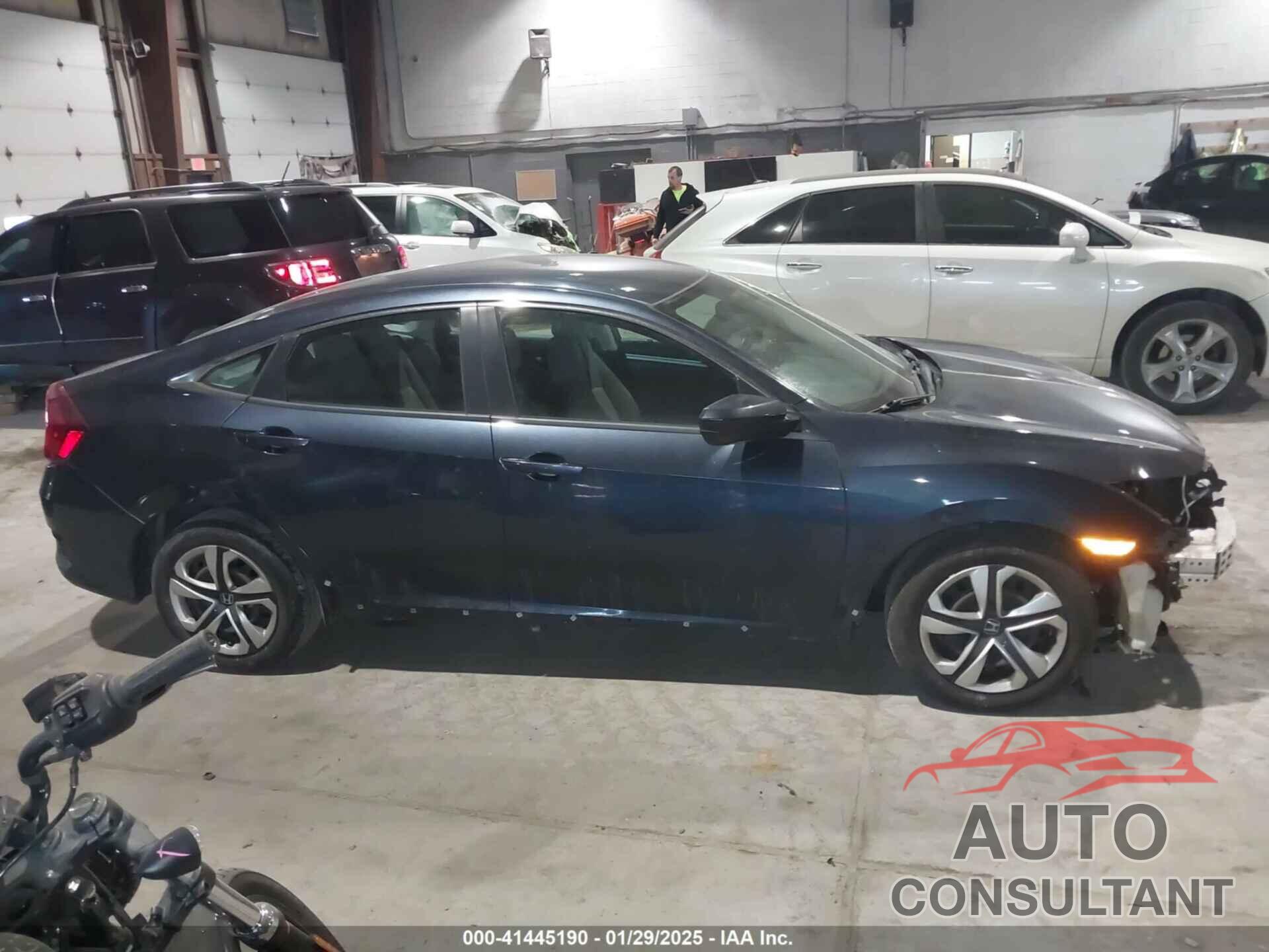 HONDA CIVIC 2017 - 19XFC2F51HE228107