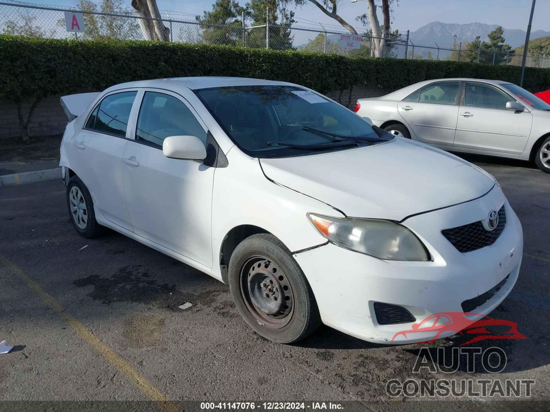 TOYOTA COROLLA 2009 - JTDBL40E59J050497