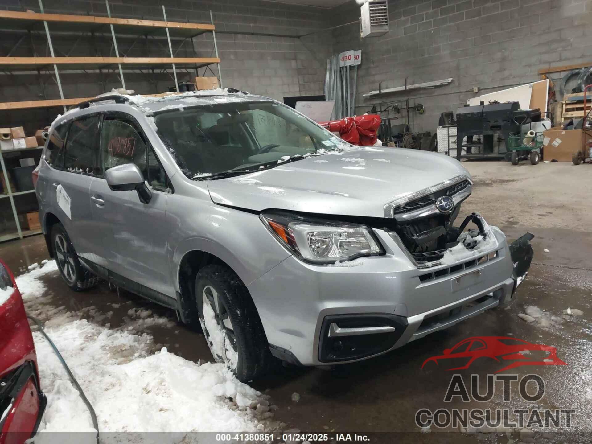 SUBARU FORESTER 2017 - JF2SJAEC0HH594666