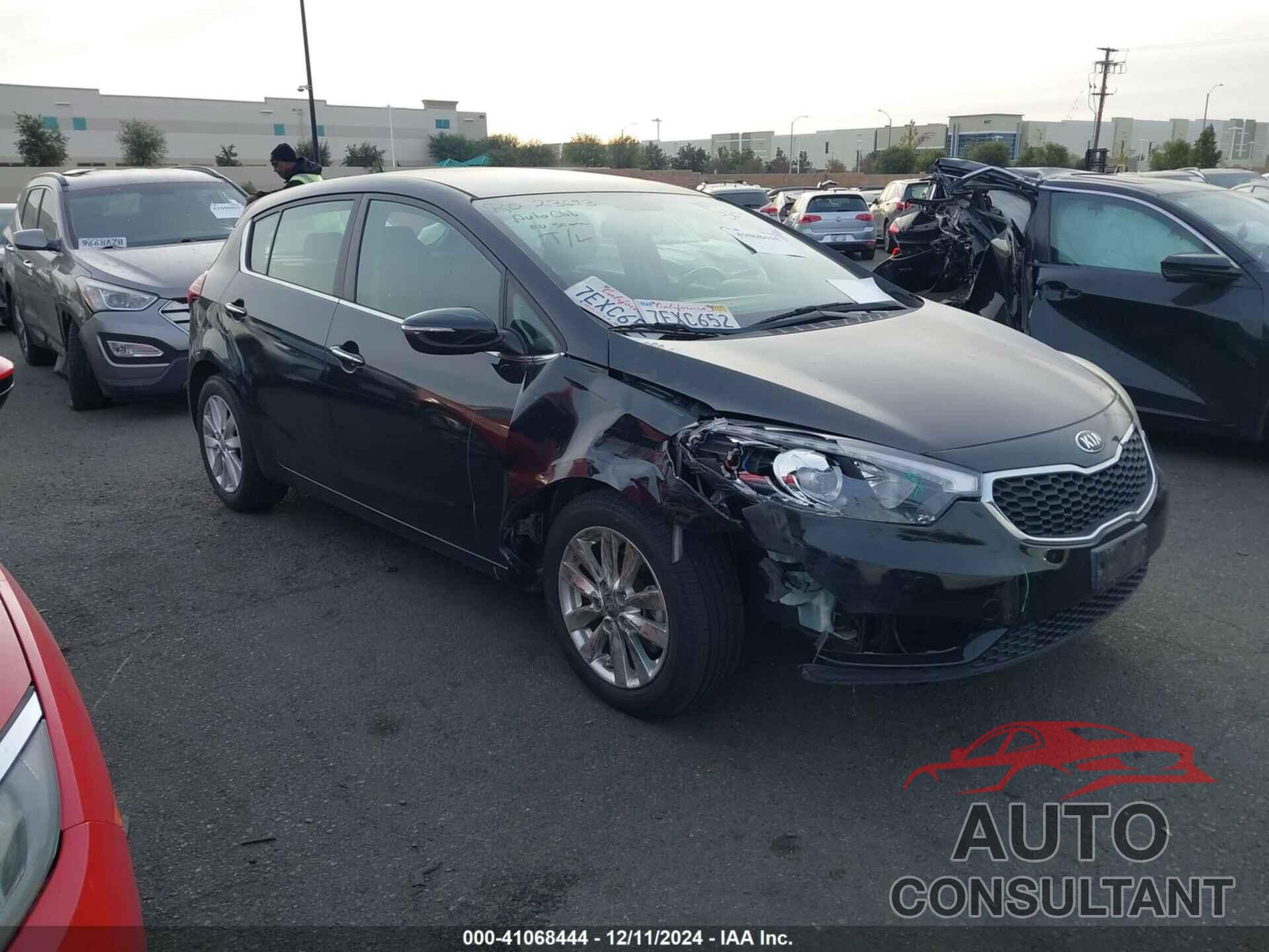 KIA FORTE 2014 - KNAFX5A87E5165607