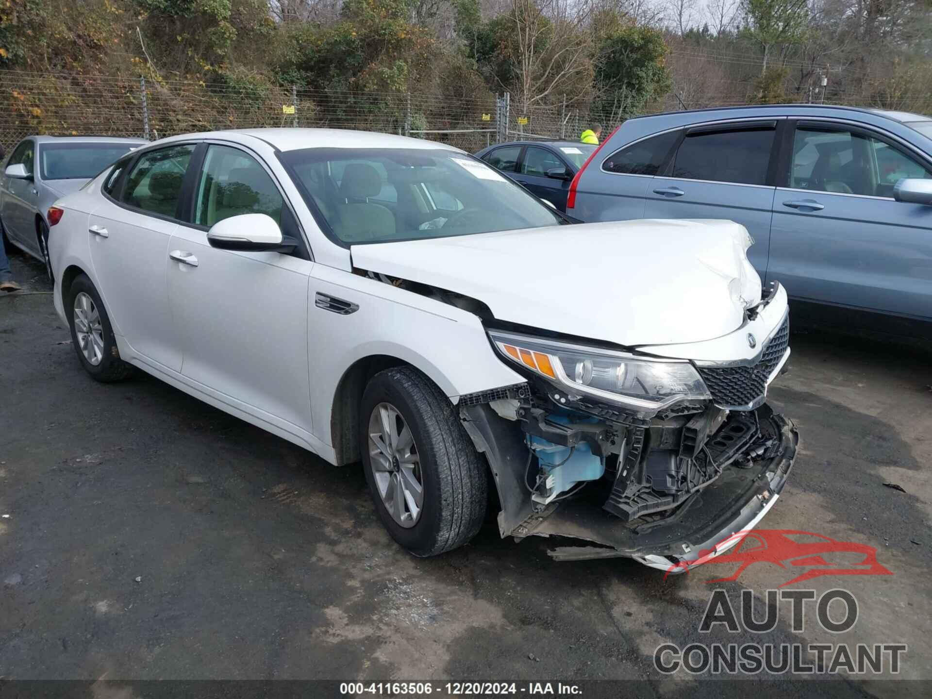 KIA OPTIMA 2016 - KNAGT4L39G5095414