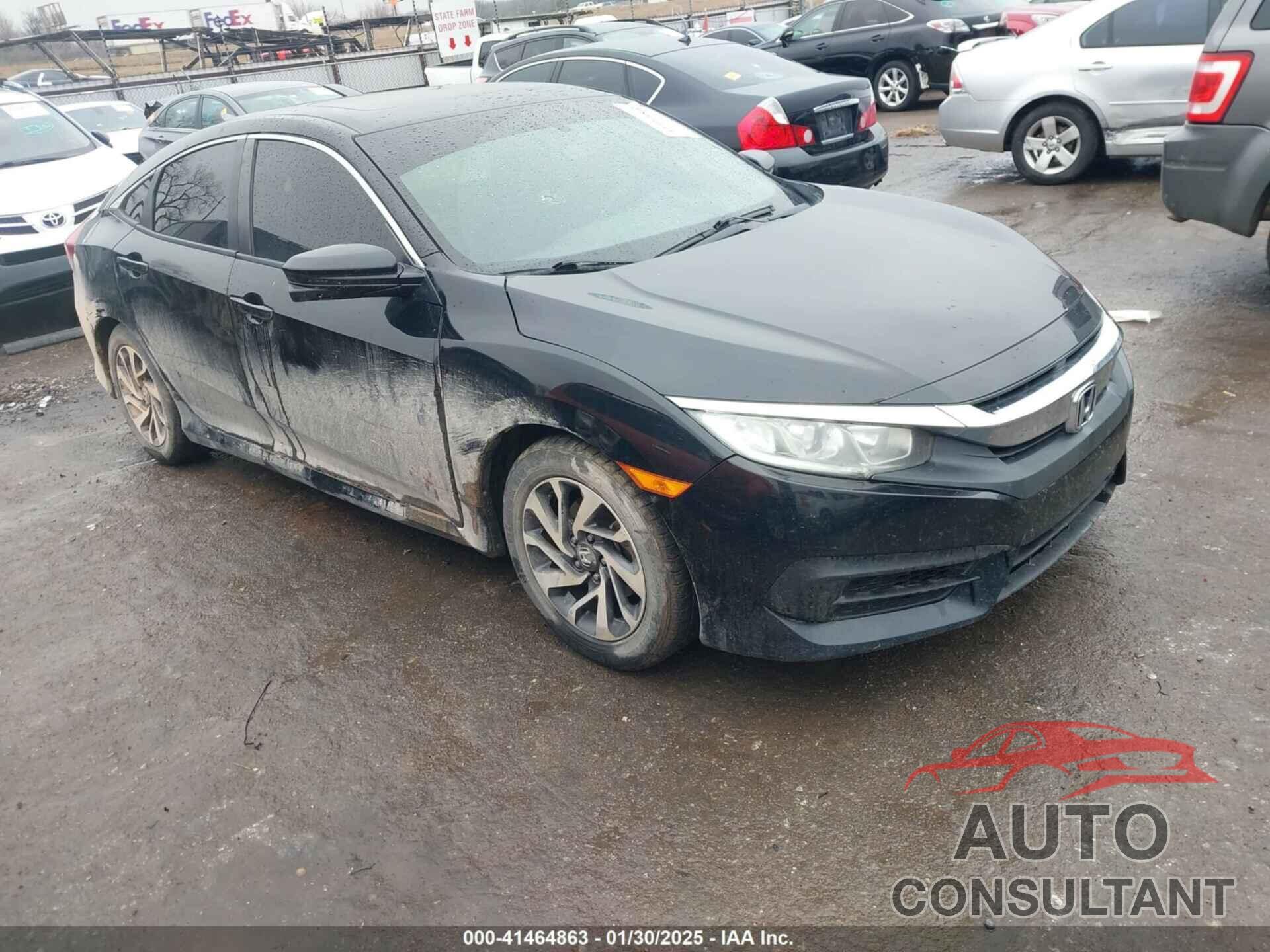 HONDA CIVIC 2018 - 2HGFC2F77JH605892