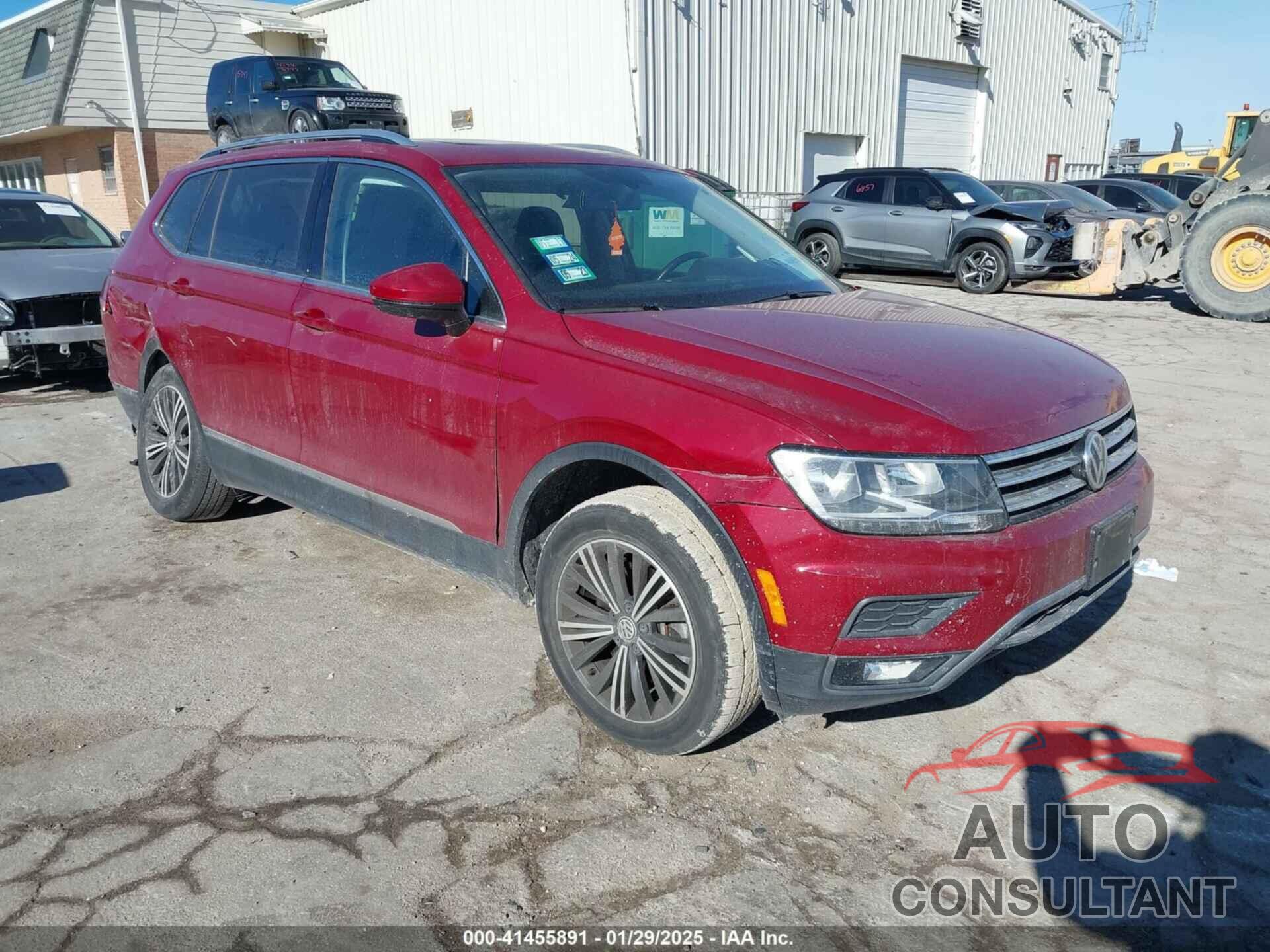 VOLKSWAGEN TIGUAN 2018 - 3VV2B7AX3JM218828