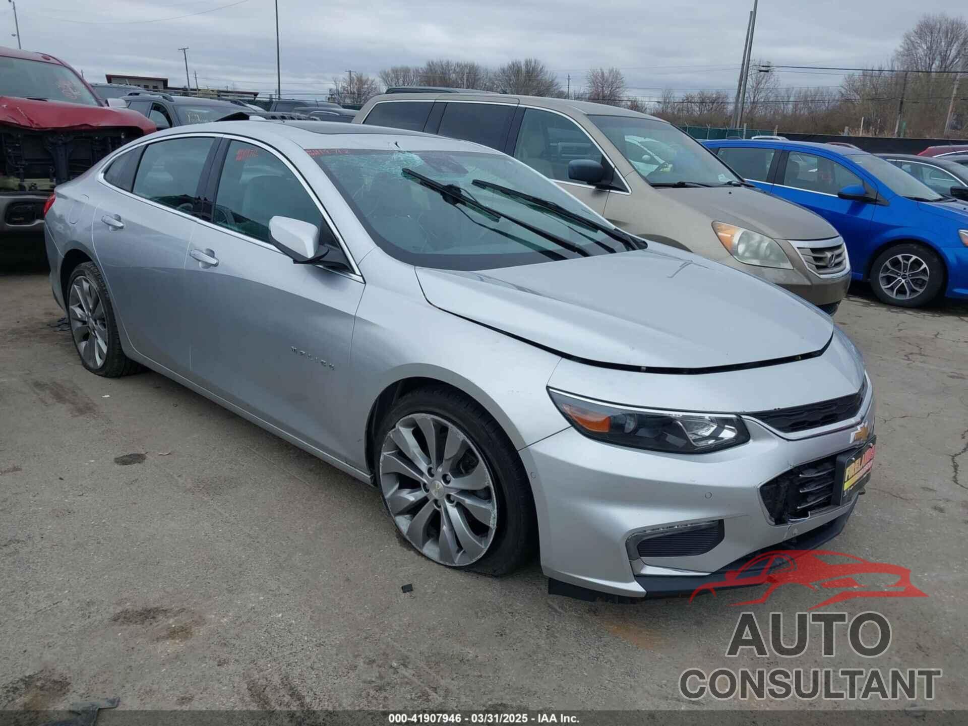 CHEVROLET MALIBU 2017 - 1G1ZH5SX6HF236368