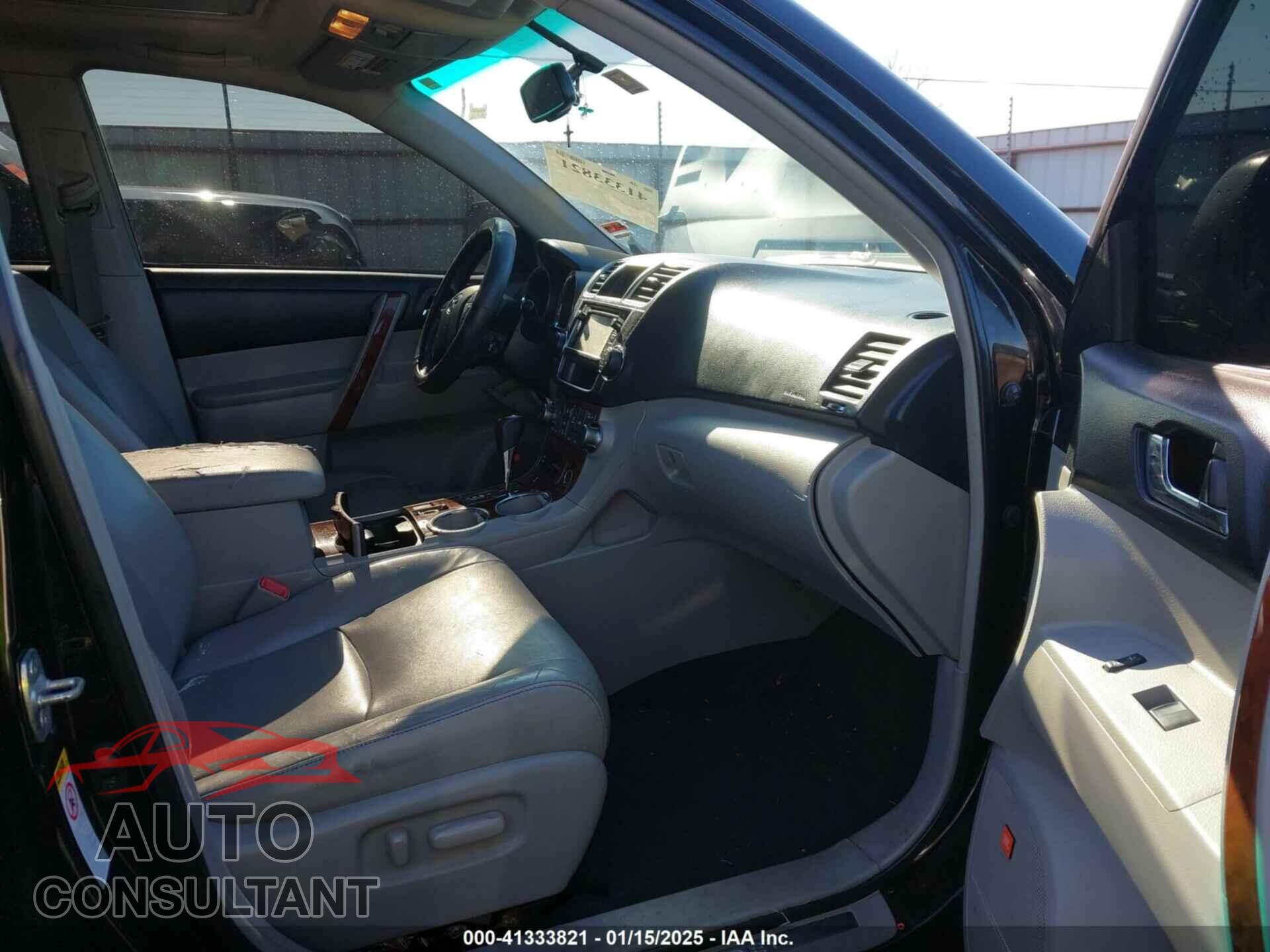 TOYOTA HIGHLANDER 2013 - 5TDYK3EH8DS100301