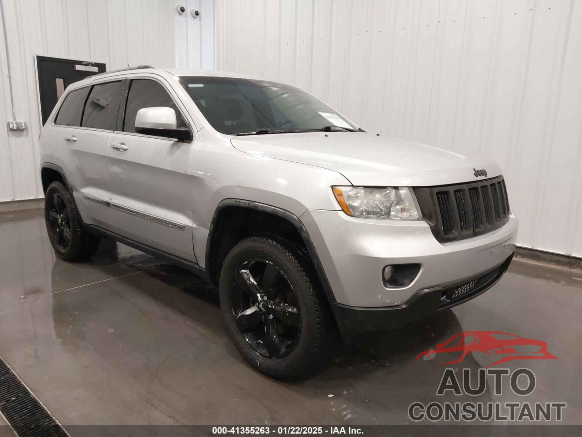 JEEP GRAND CHEROKEE 2011 - 1J4RR4GG3BC657216