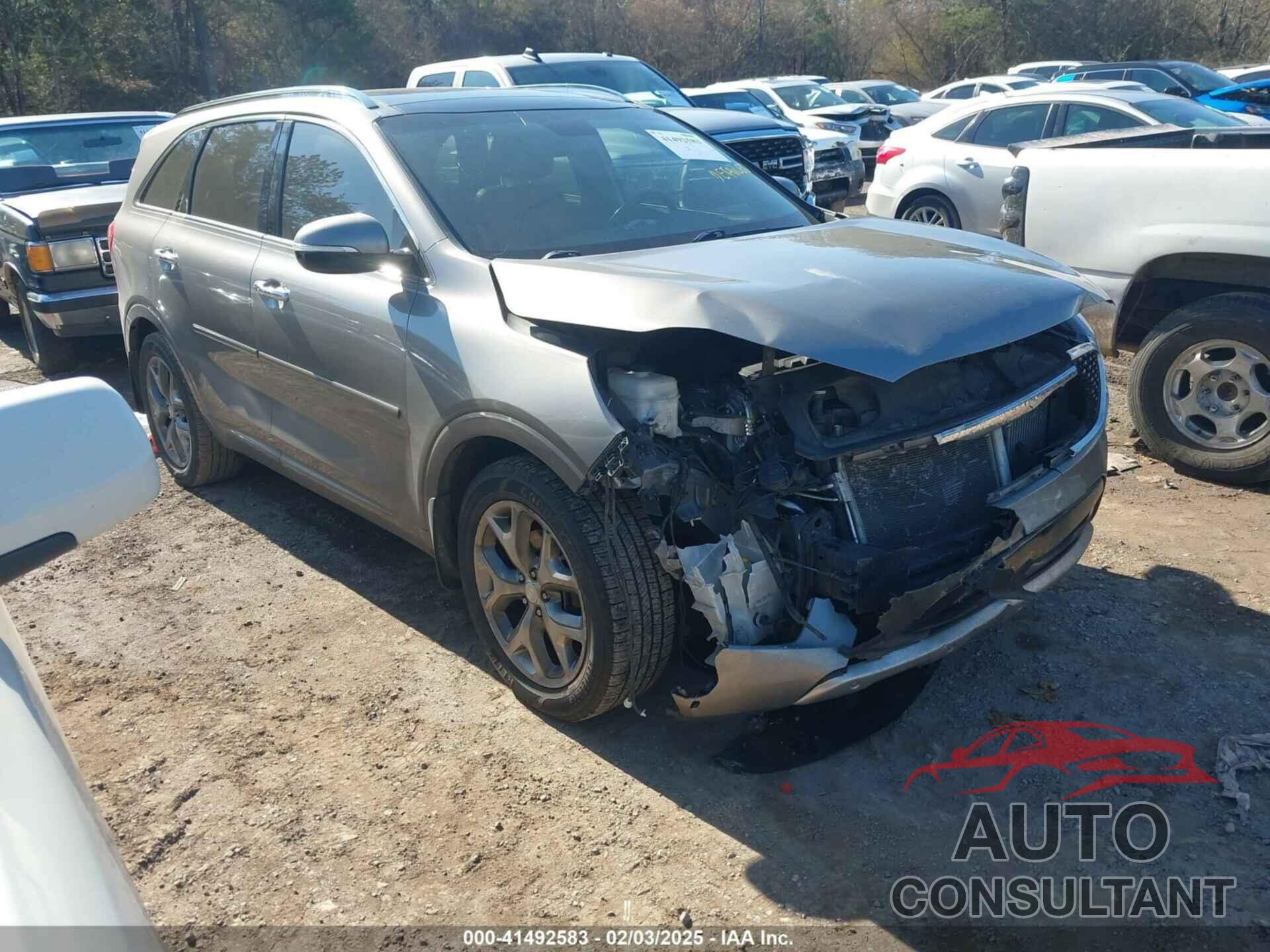 KIA SORENTO 2016 - 5XYPK4A15GG047407