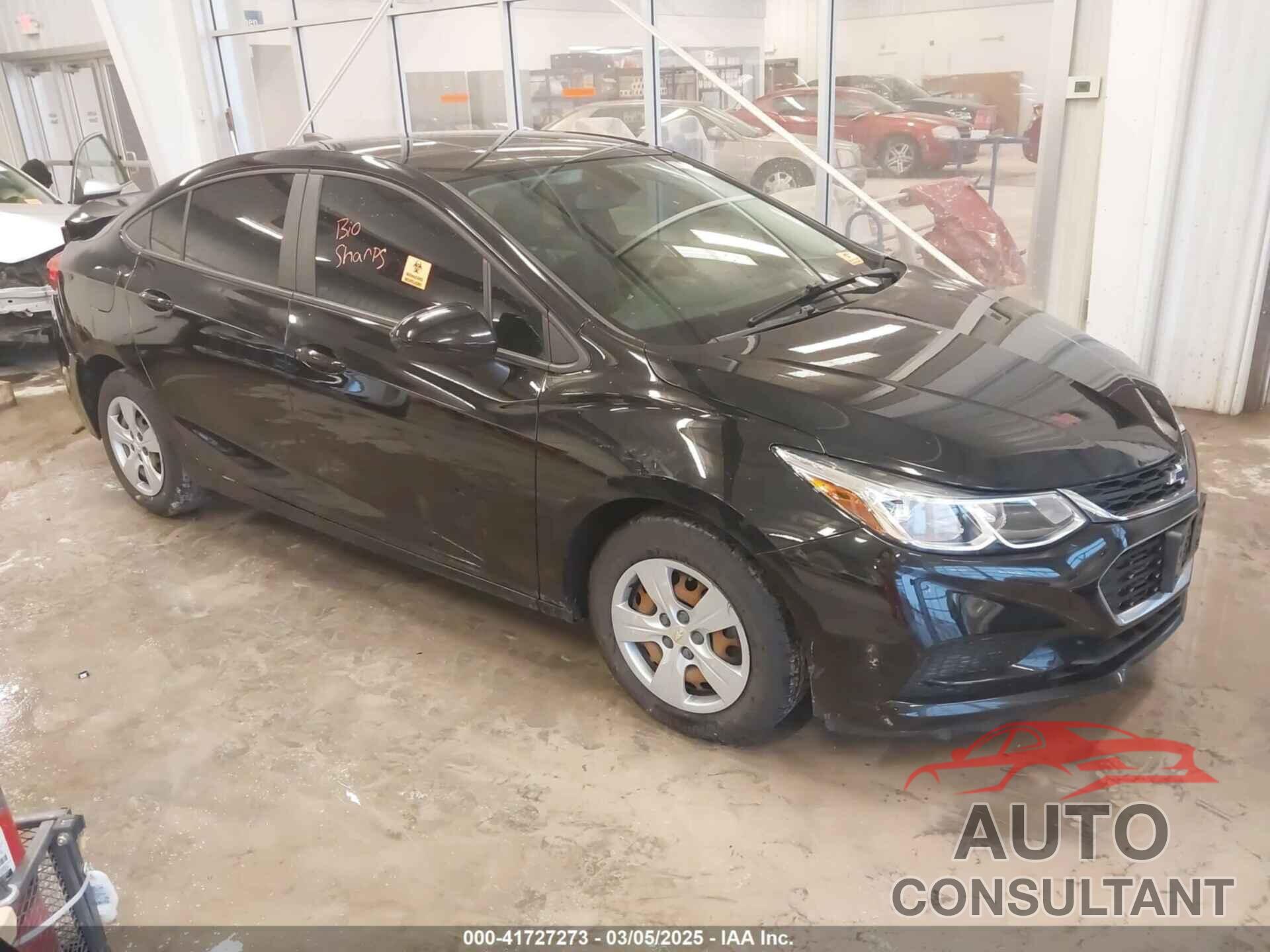 CHEVROLET CRUZE 2018 - 1G1BC5SM0J7143108