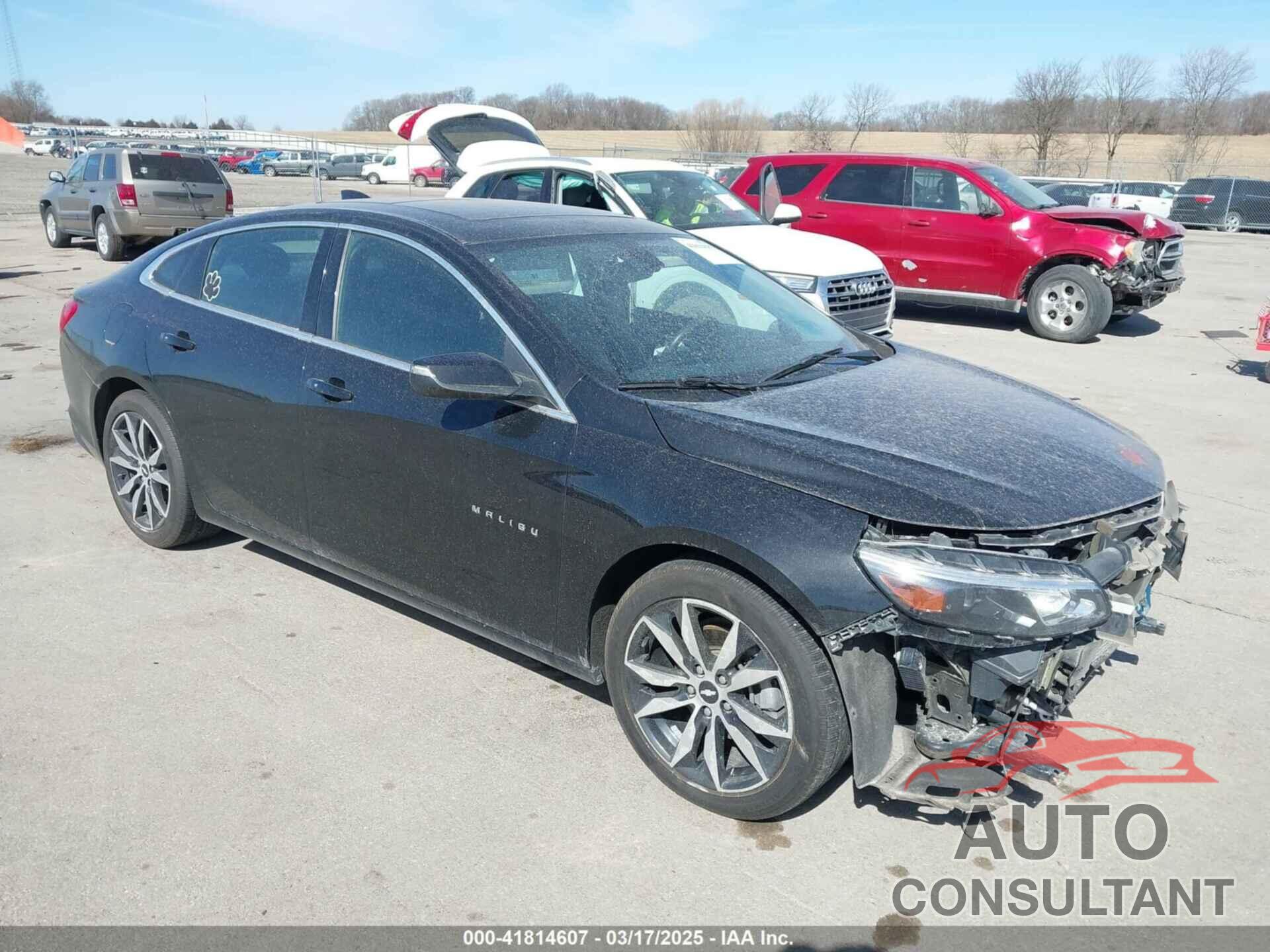 CHEVROLET MALIBU 2016 - 1G1ZE5ST8GF202677