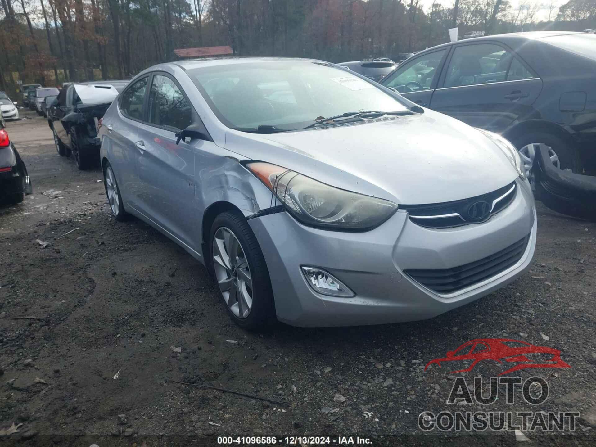 HYUNDAI ELANTRA 2013 - 5NPDH4AE4DH396972