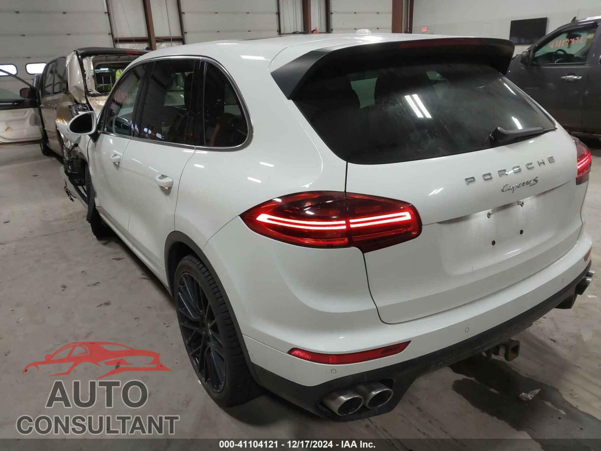 PORSCHE CAYENNE 2018 - WP1AB2A2XJLA60828