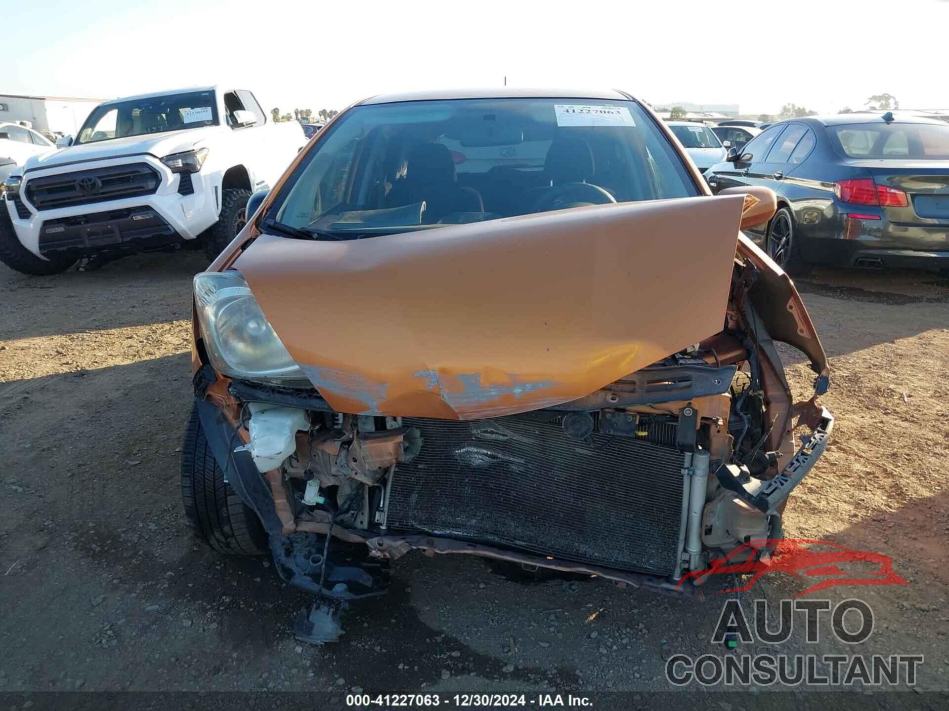 HONDA FIT 2009 - JHMGE88479S009056