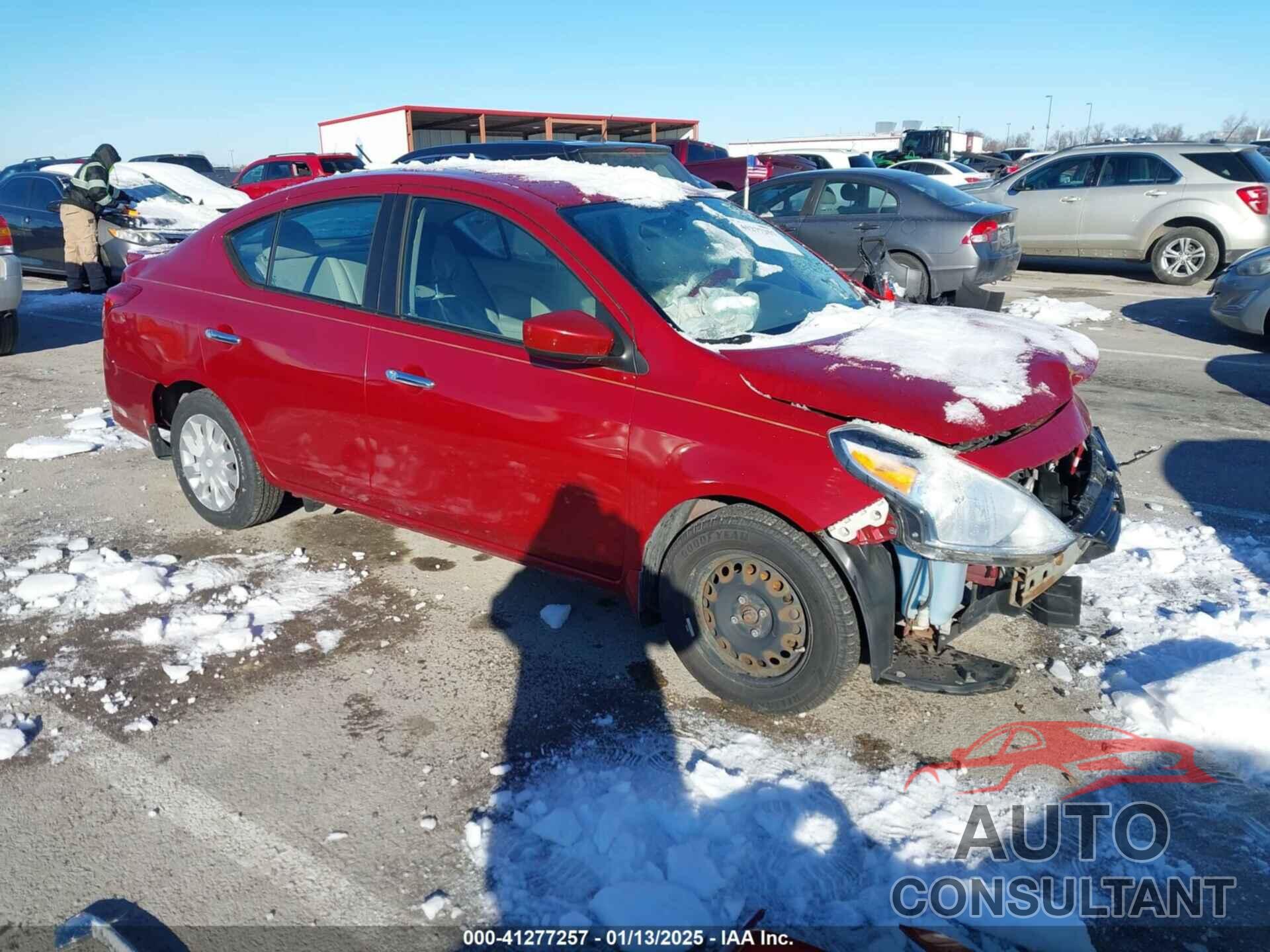 NISSAN VERSA 2015 - 3N1CN7AP9FL872629