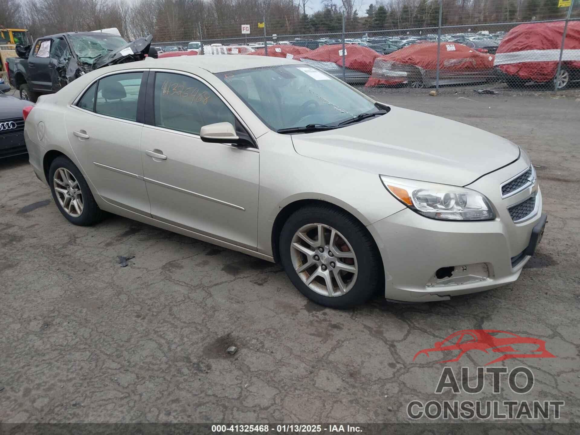 CHEVROLET MALIBU 2013 - 1G11D5SR8DF267772