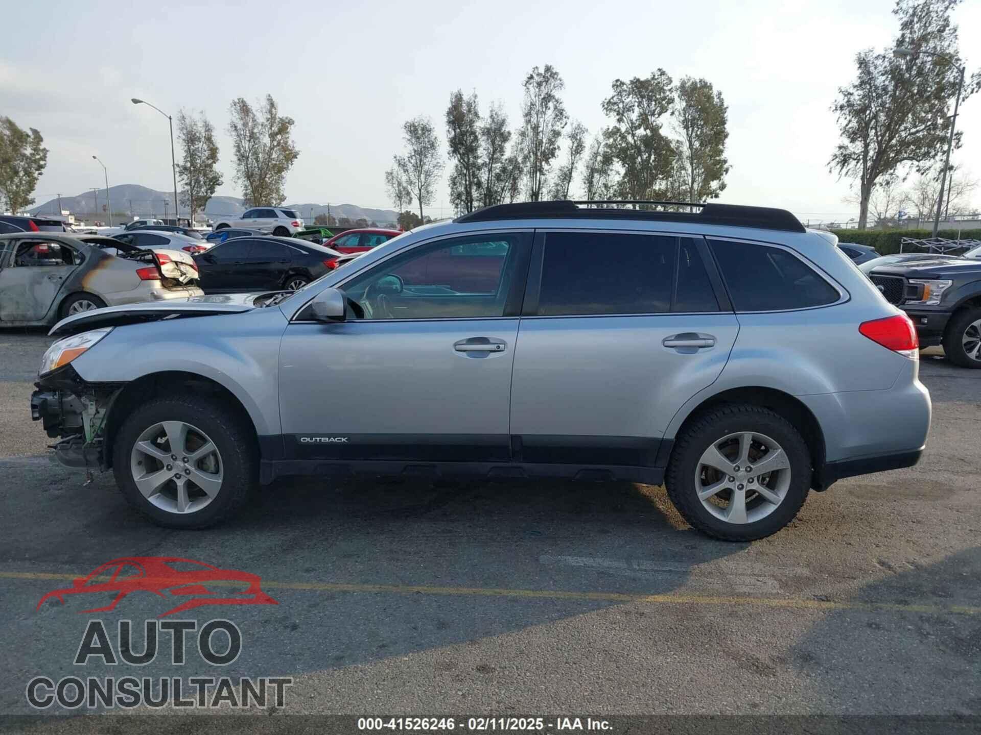 SUBARU OUTBACK 2013 - 4S4BRBLC1D3294525