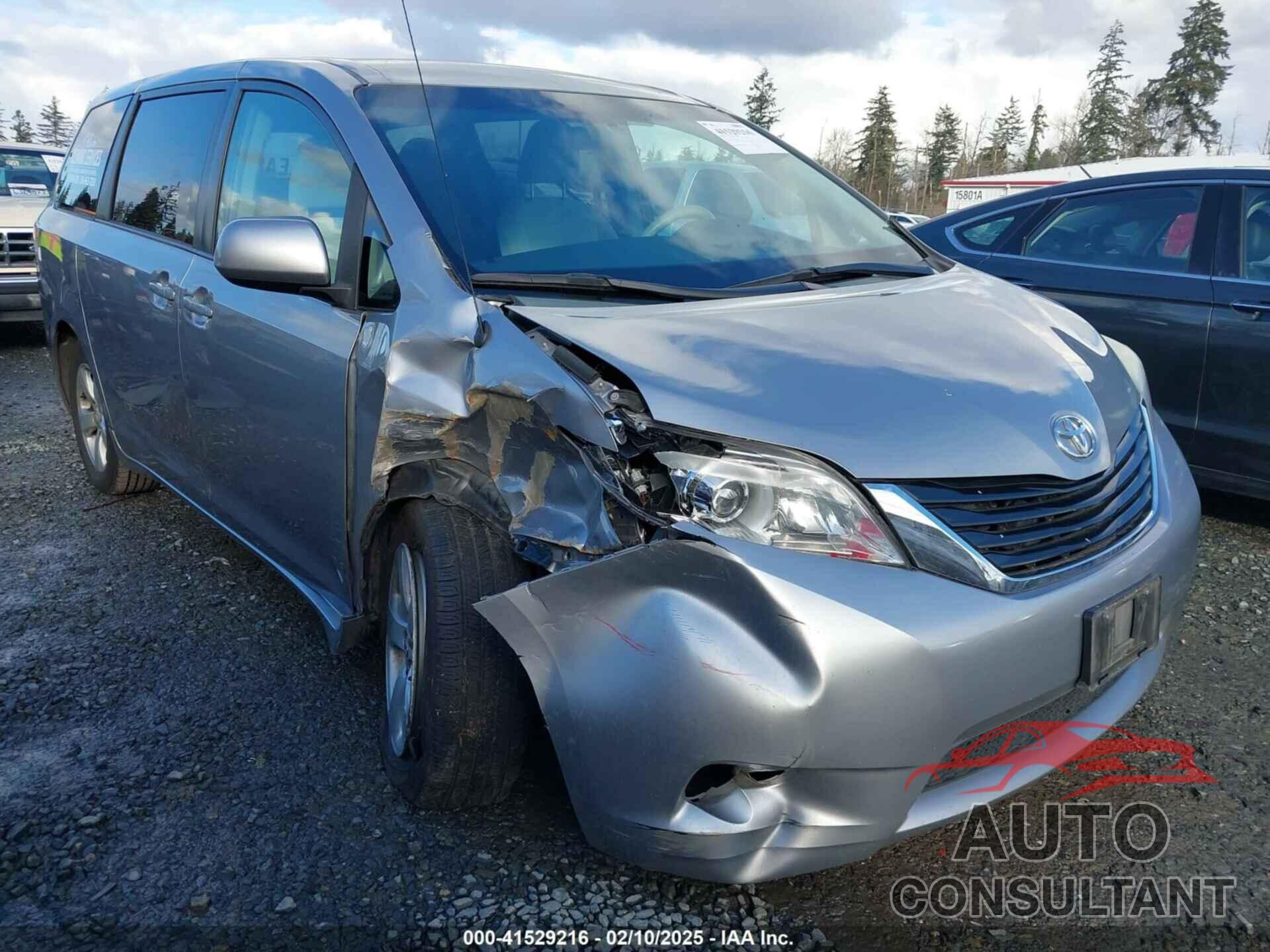 TOYOTA SIENNA 2012 - 5TDKA3DC6CS015762