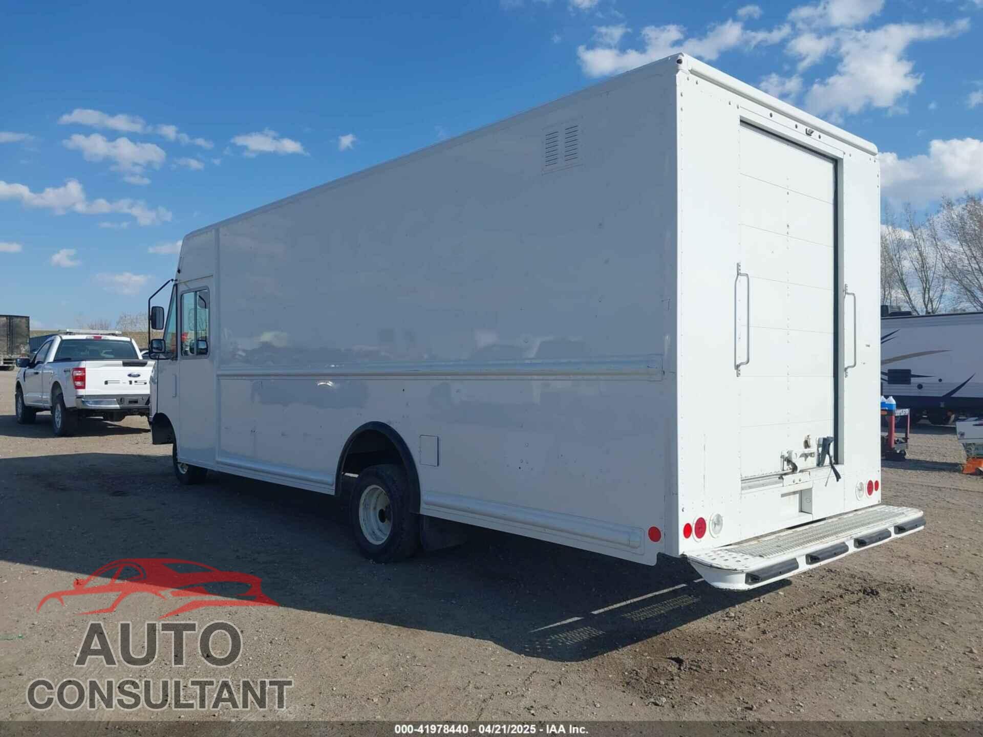 FORD E-450 STRIPPED 2019 - 1FC3E4K63KDC27458