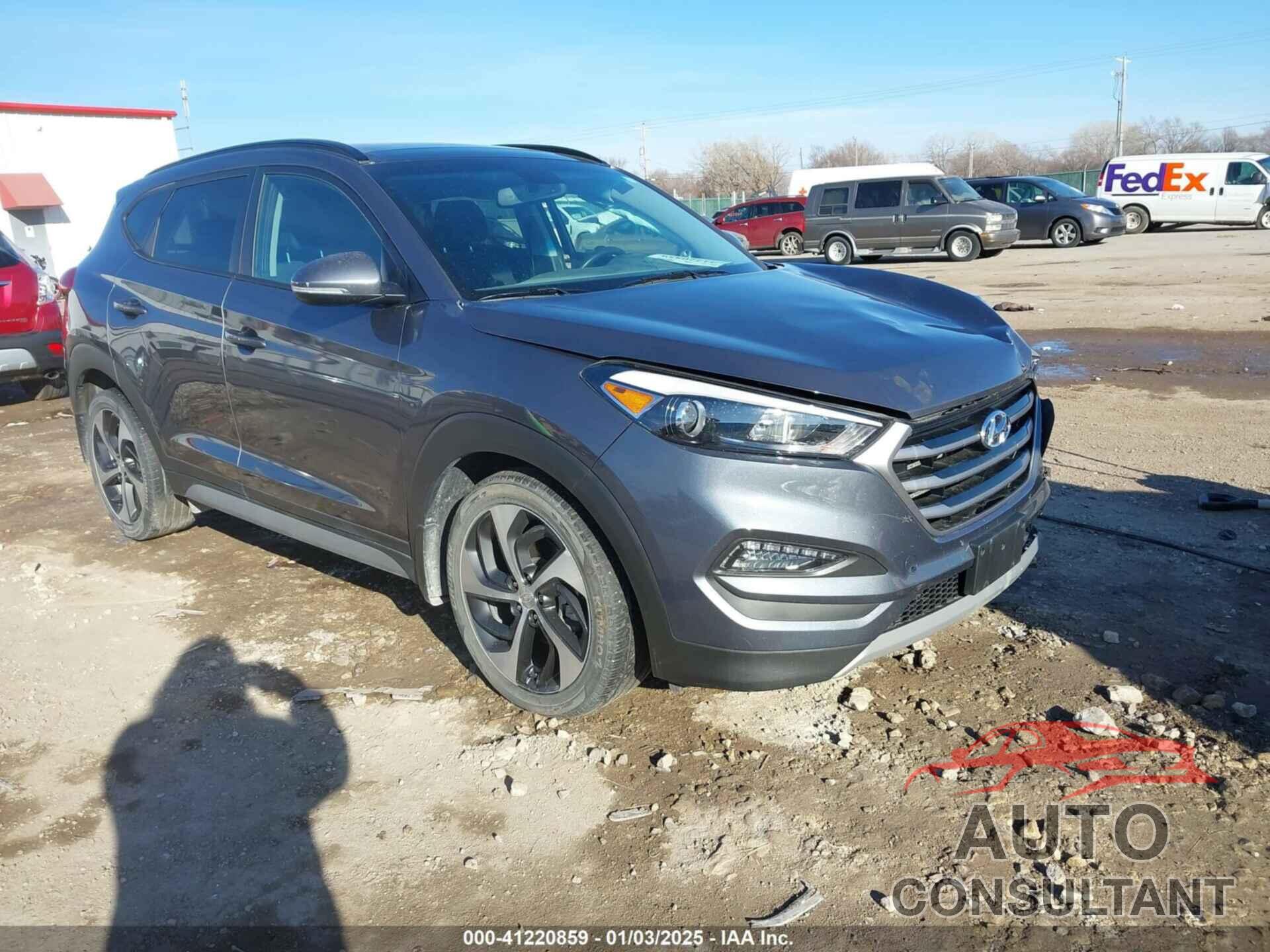 HYUNDAI TUCSON 2018 - KM8J33A27JU749722