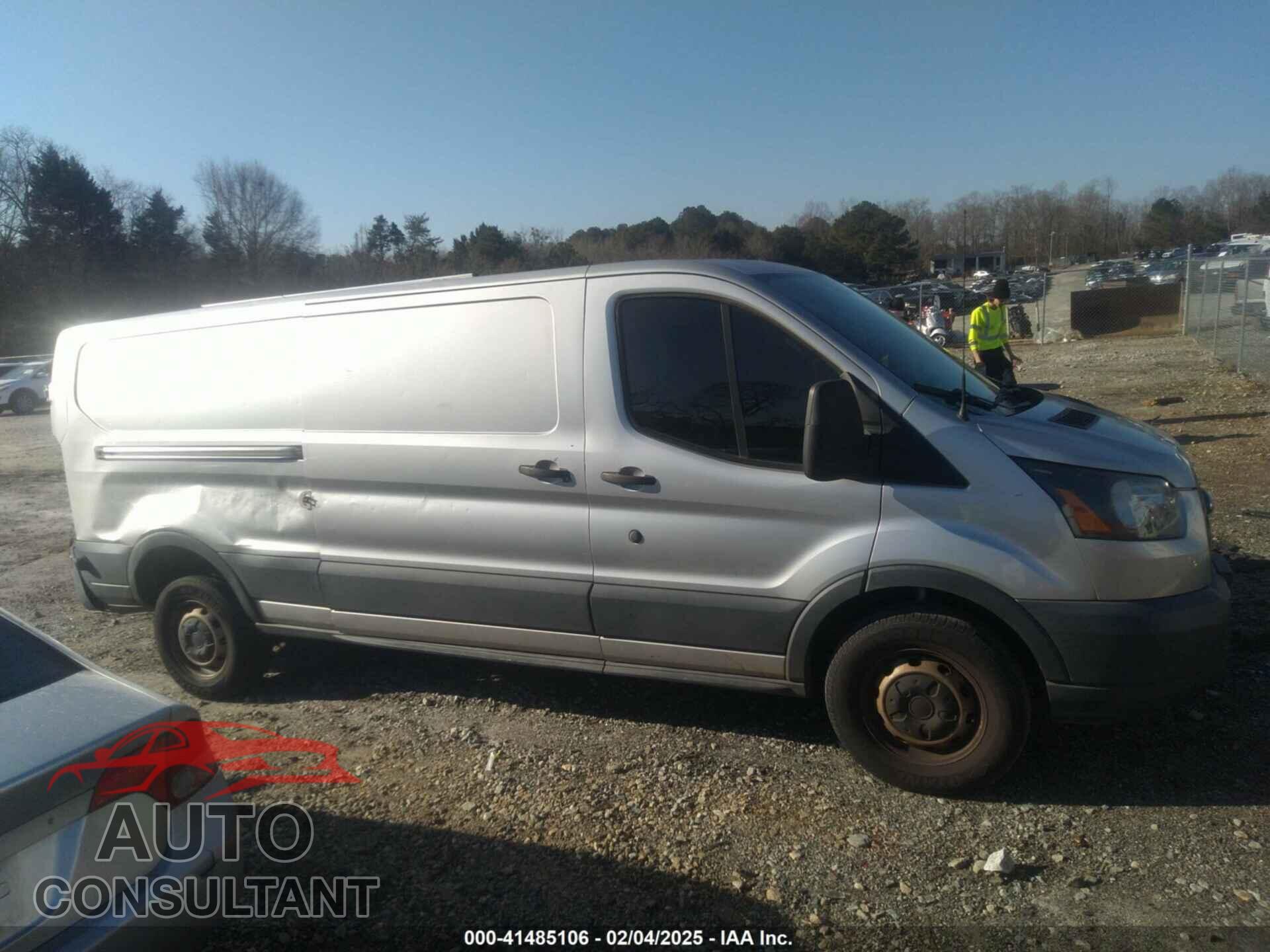 FORD TRANSIT-250 2017 - 1FTYR2YM5HKA55197
