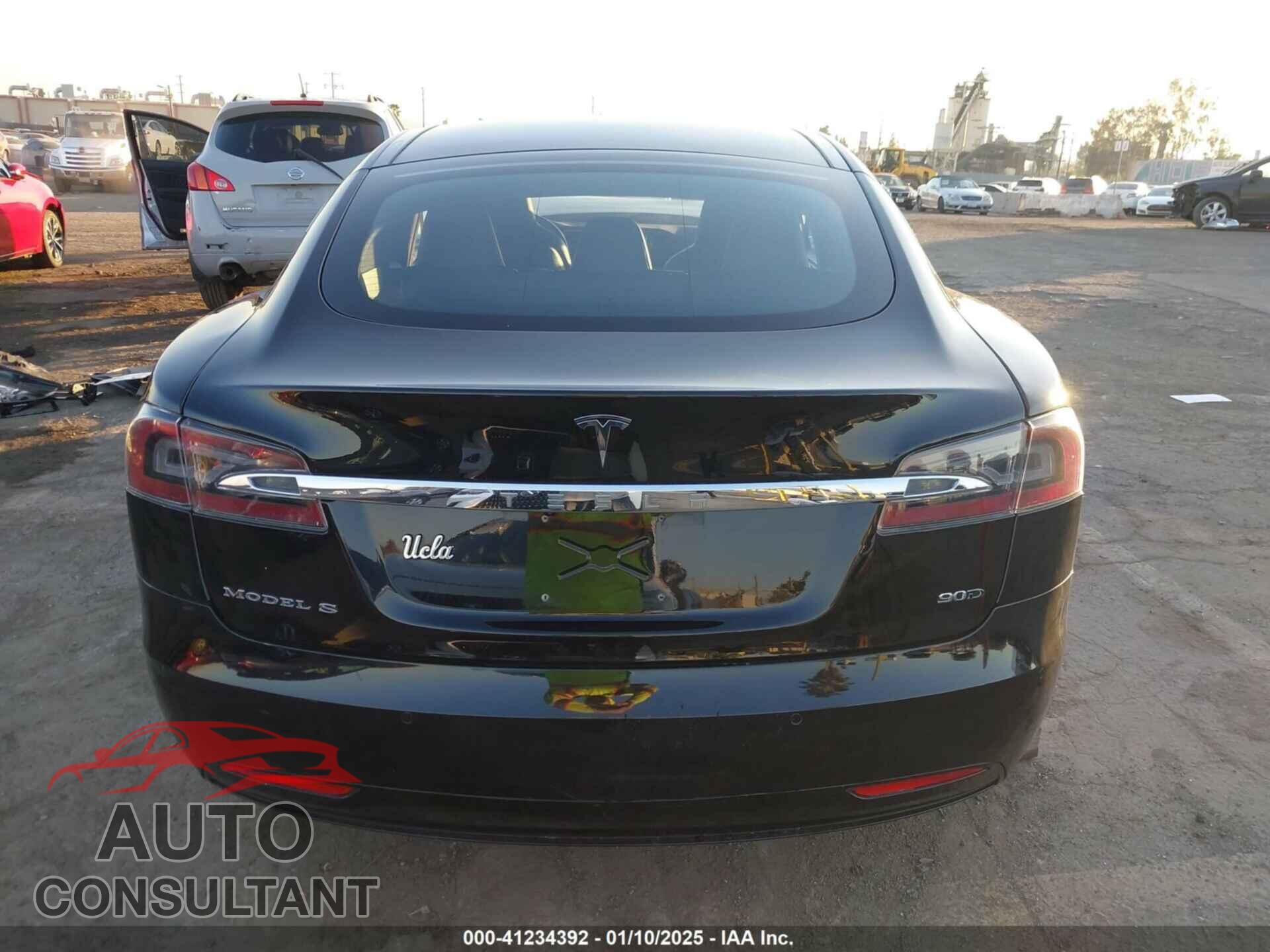 TESLA MODEL S 2016 - 5YJSA1E26GF156108