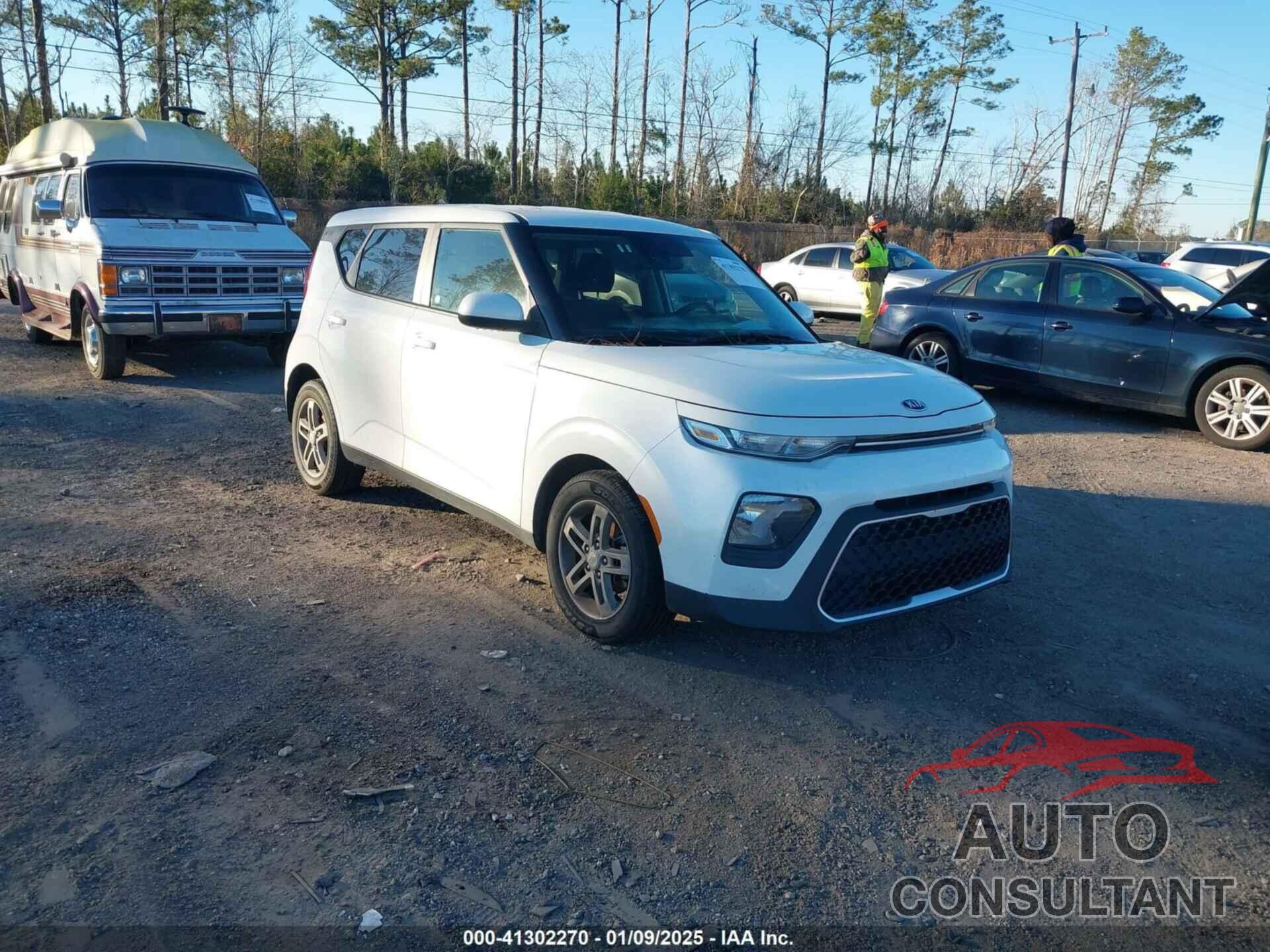 KIA SOUL 2021 - KNDJ23AU5M7769530