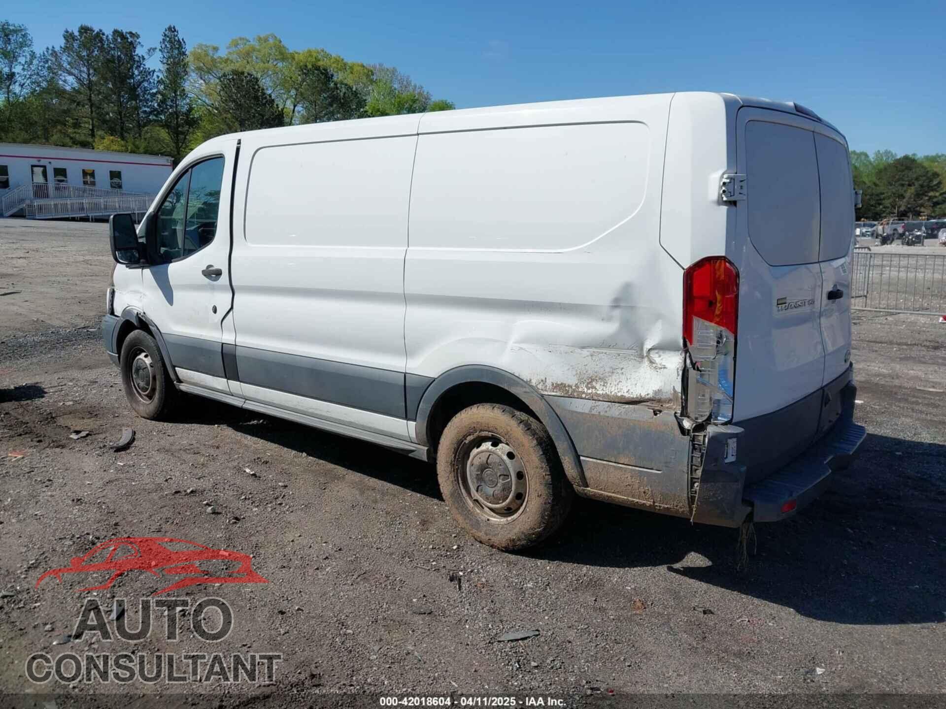 FORD TRANSIT-150 2015 - 1FTNE1YM0FKA48857