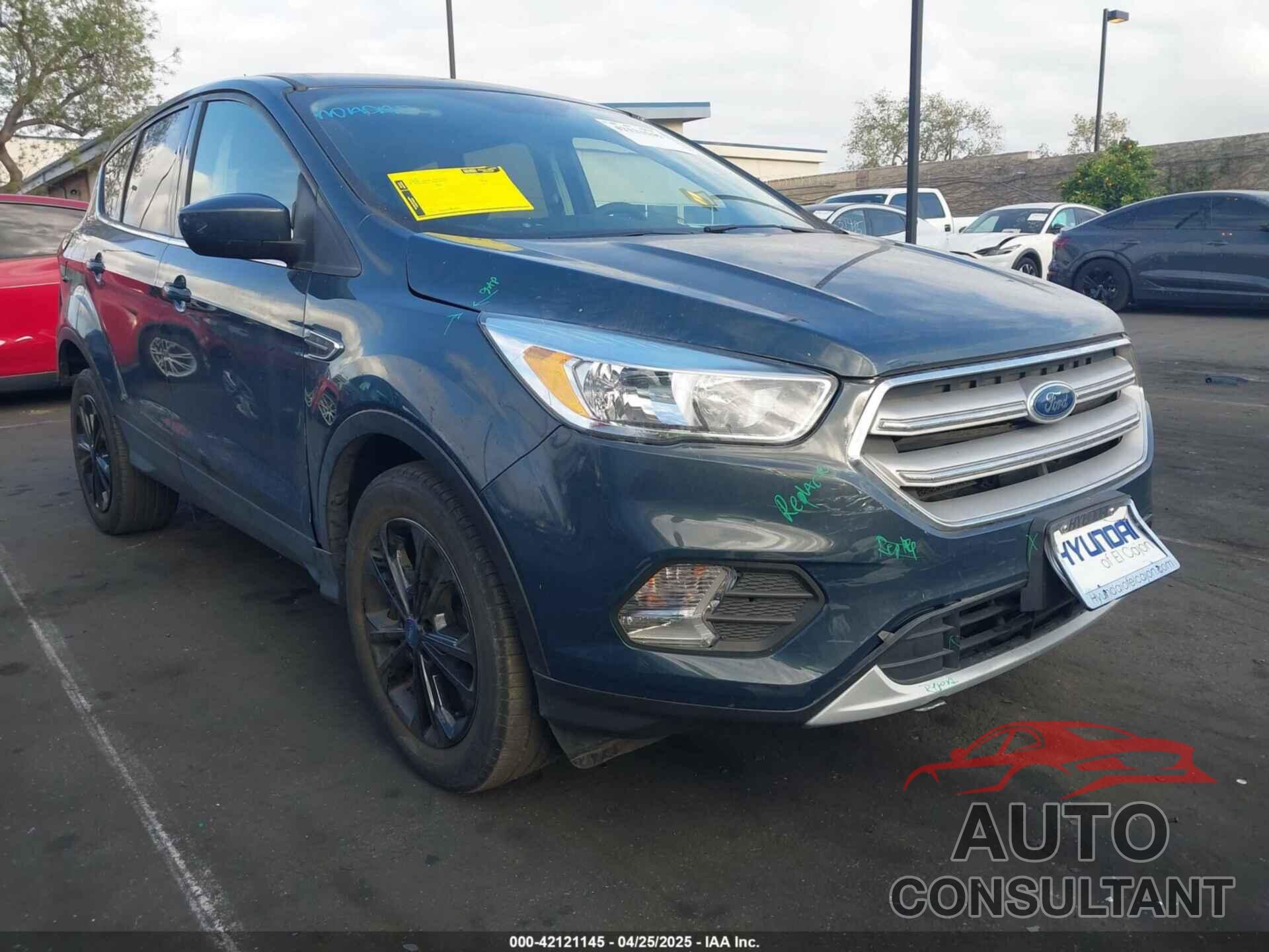 FORD ESCAPE 2019 - 1FMCU0GD7KUB32397
