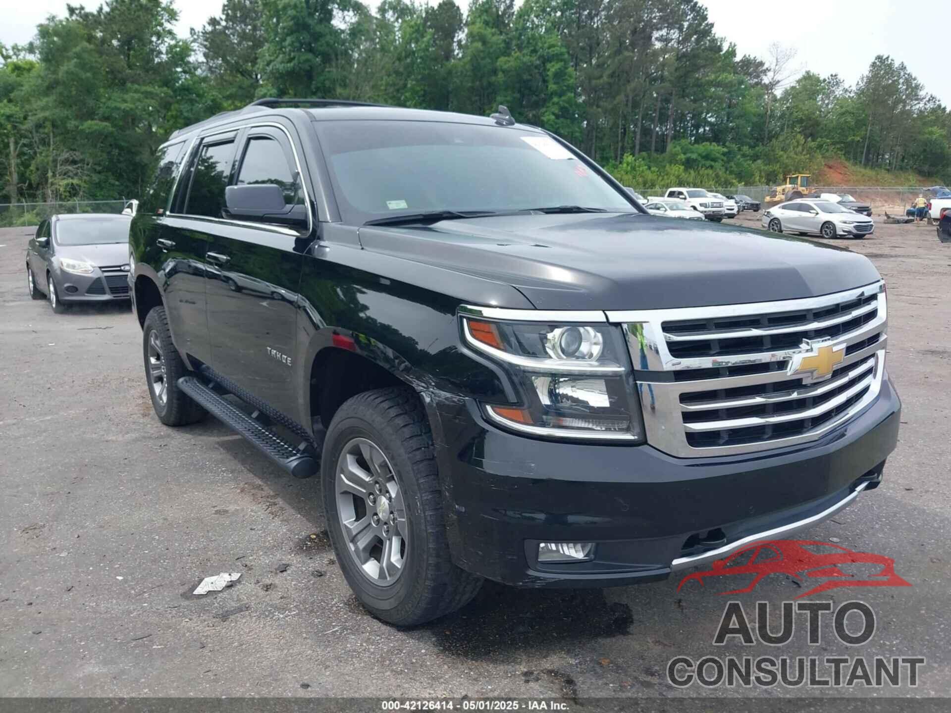 CHEVROLET TAHOE 2017 - 1GNSKBKC8HR311969