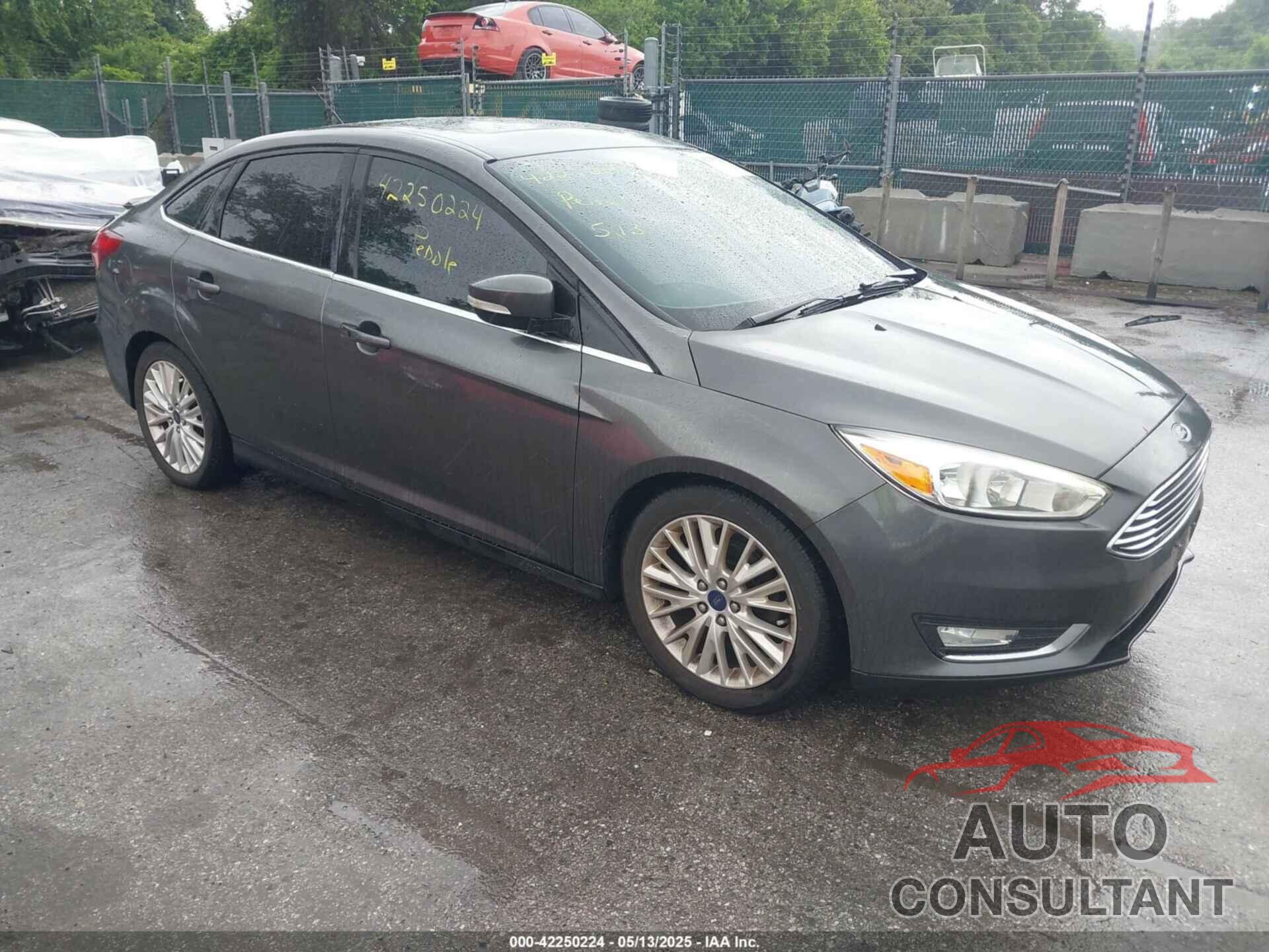 FORD FOCUS 2015 - 1FADP3J26FL382398
