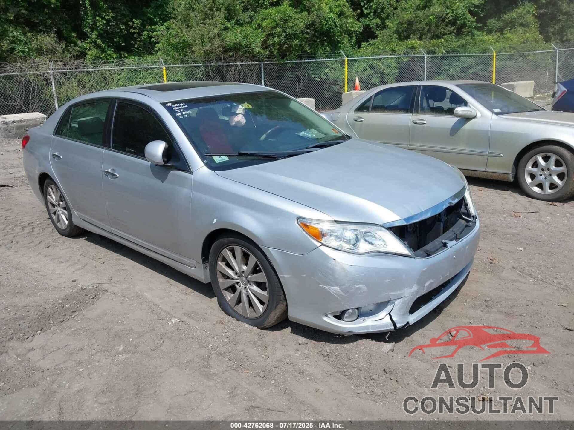 TOYOTA AVALON 2011 - 4T1BK3DB6BU387869