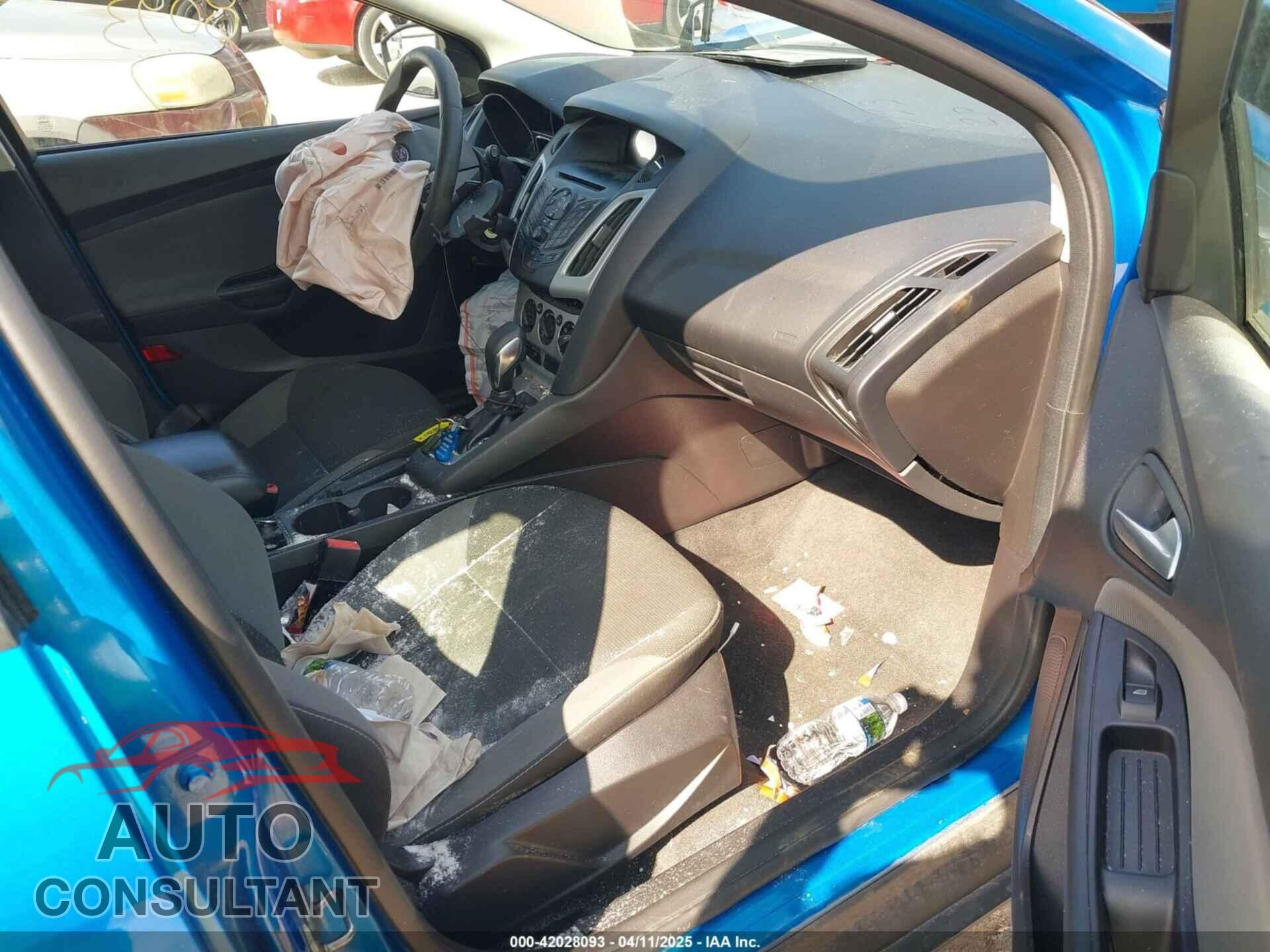 FORD FOCUS 2013 - 1FADP3K29DL283330