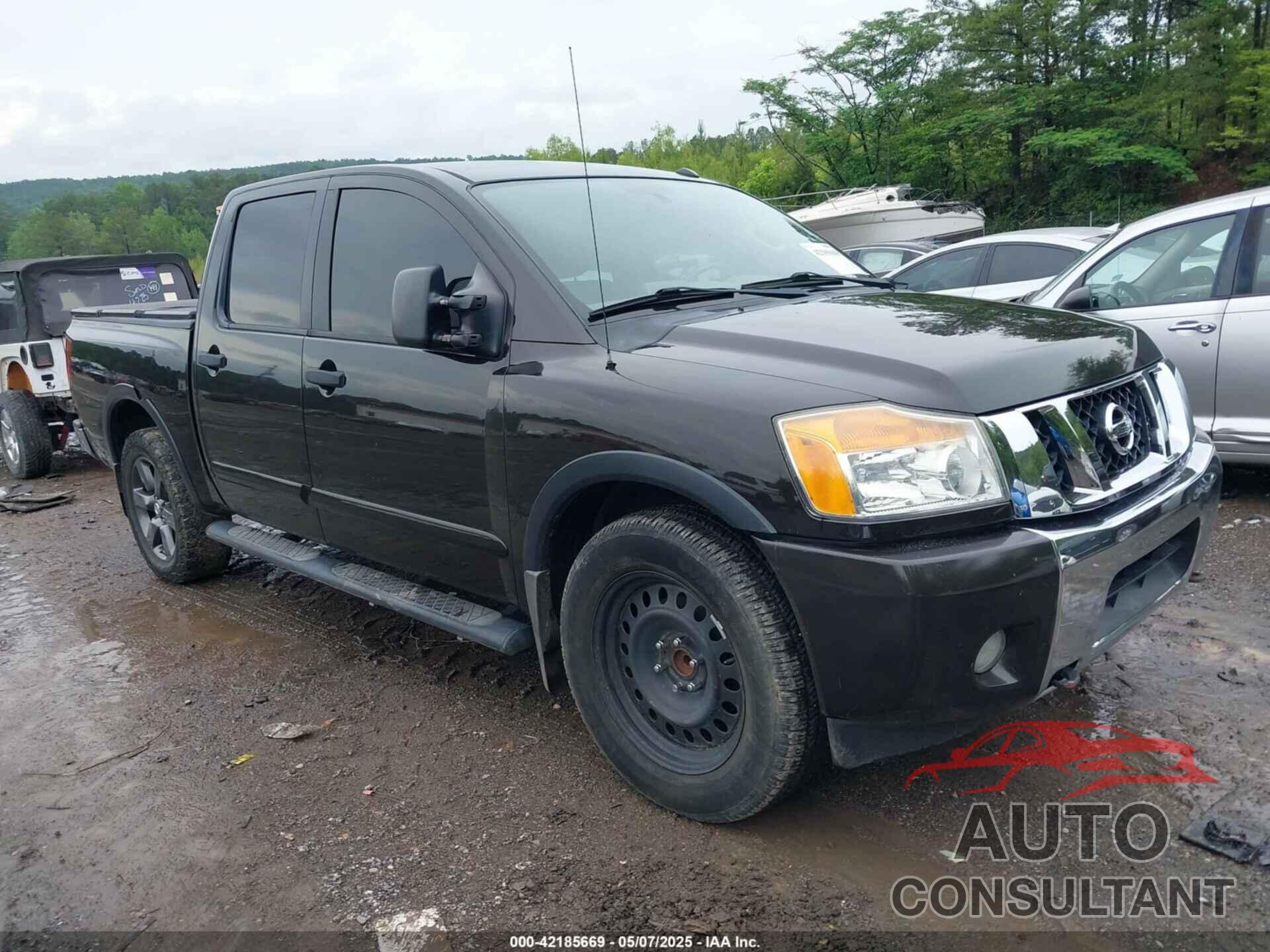 NISSAN TITAN 2015 - 1N6BA0ED8FN508744