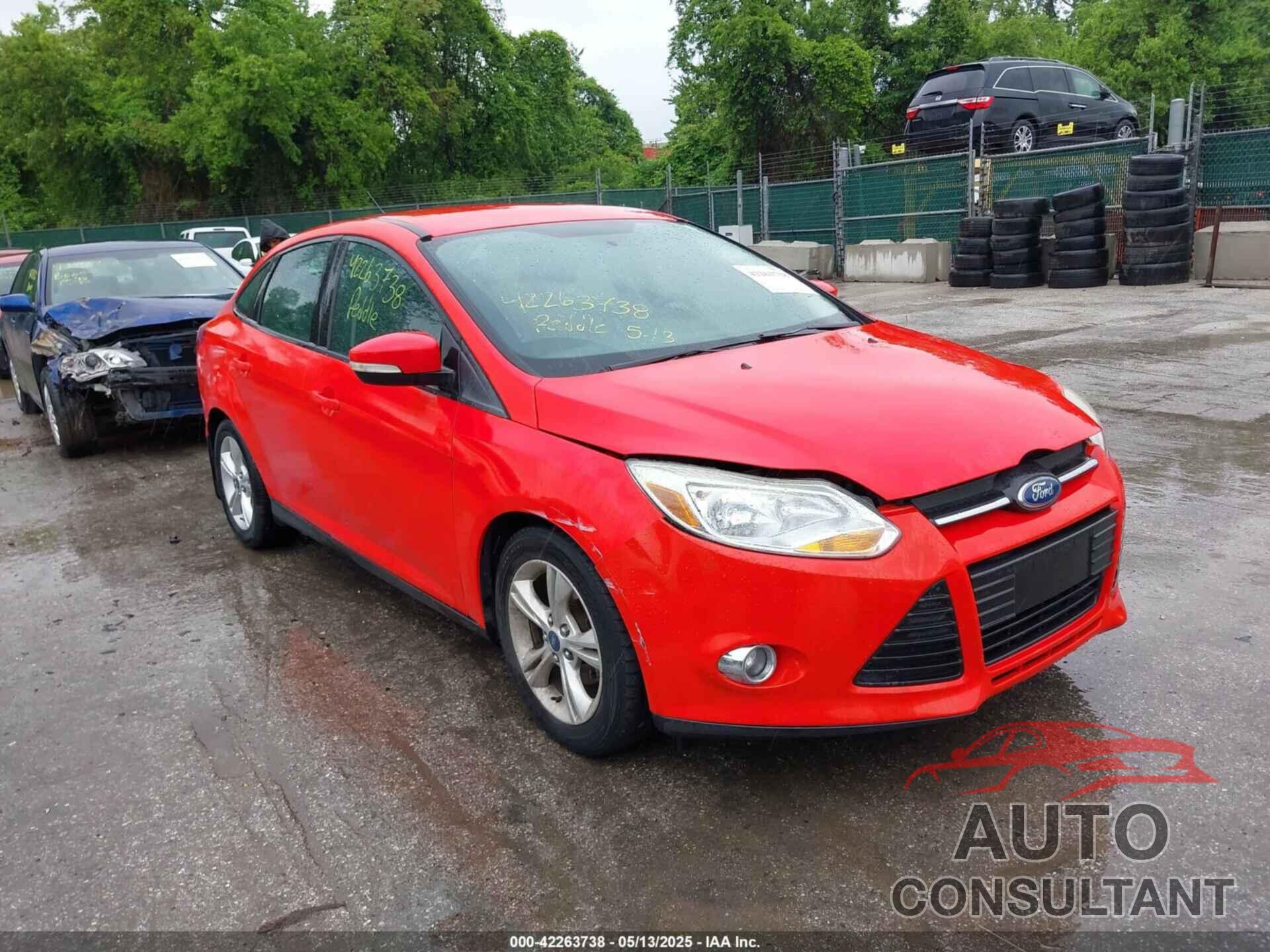 FORD FOCUS 2014 - 1FADP3F22EL128307