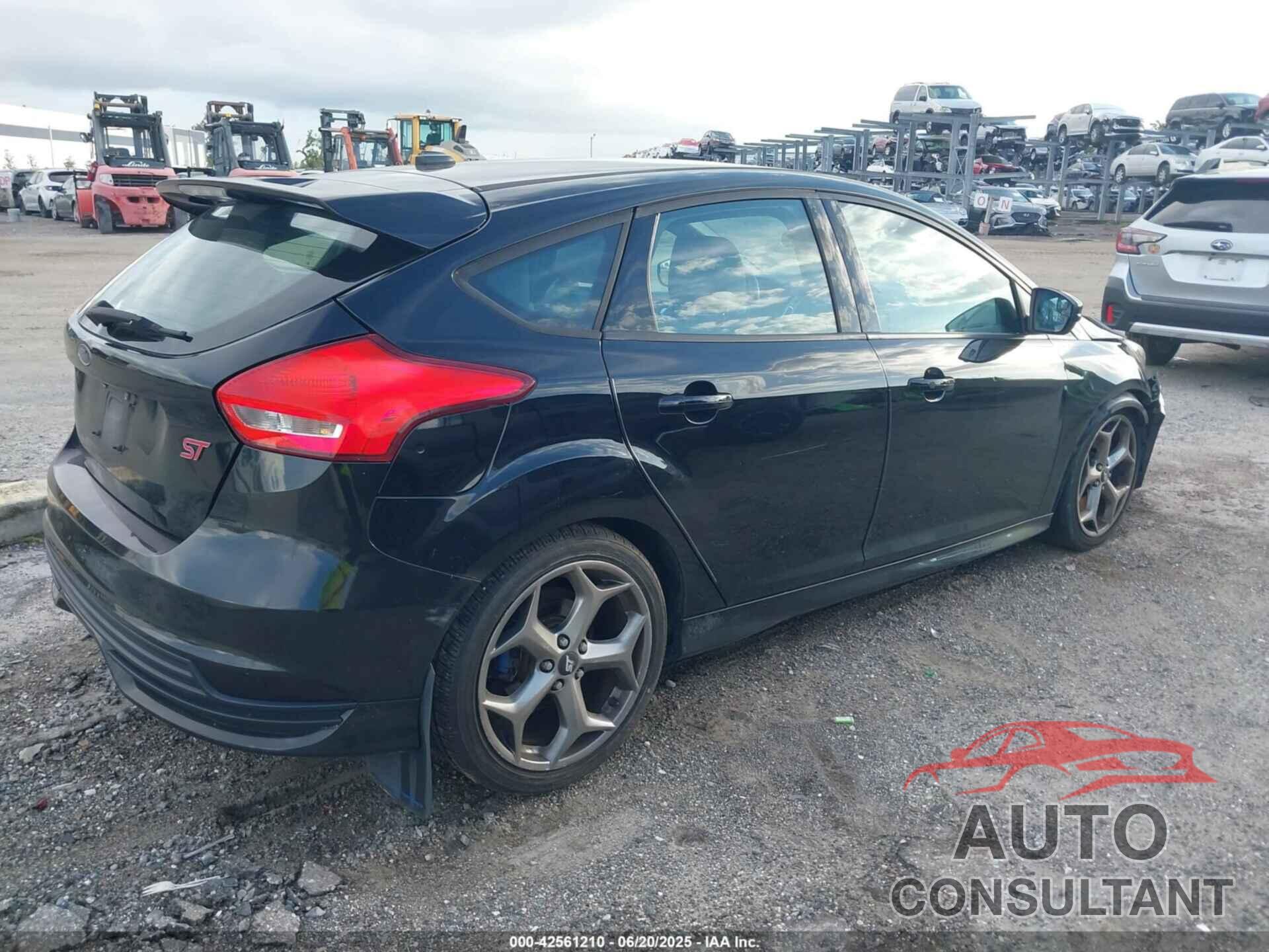 FORD FOCUS ST 2017 - 1FADP3L92HL234049