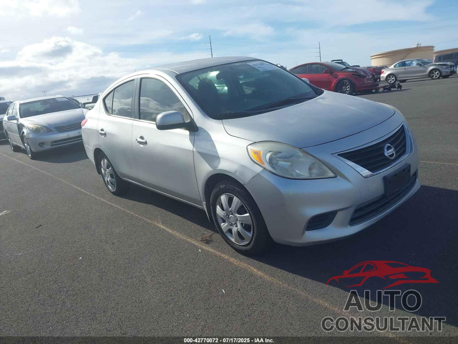 NISSAN VERSA 2012 - 3N1CN7AP9CL909514