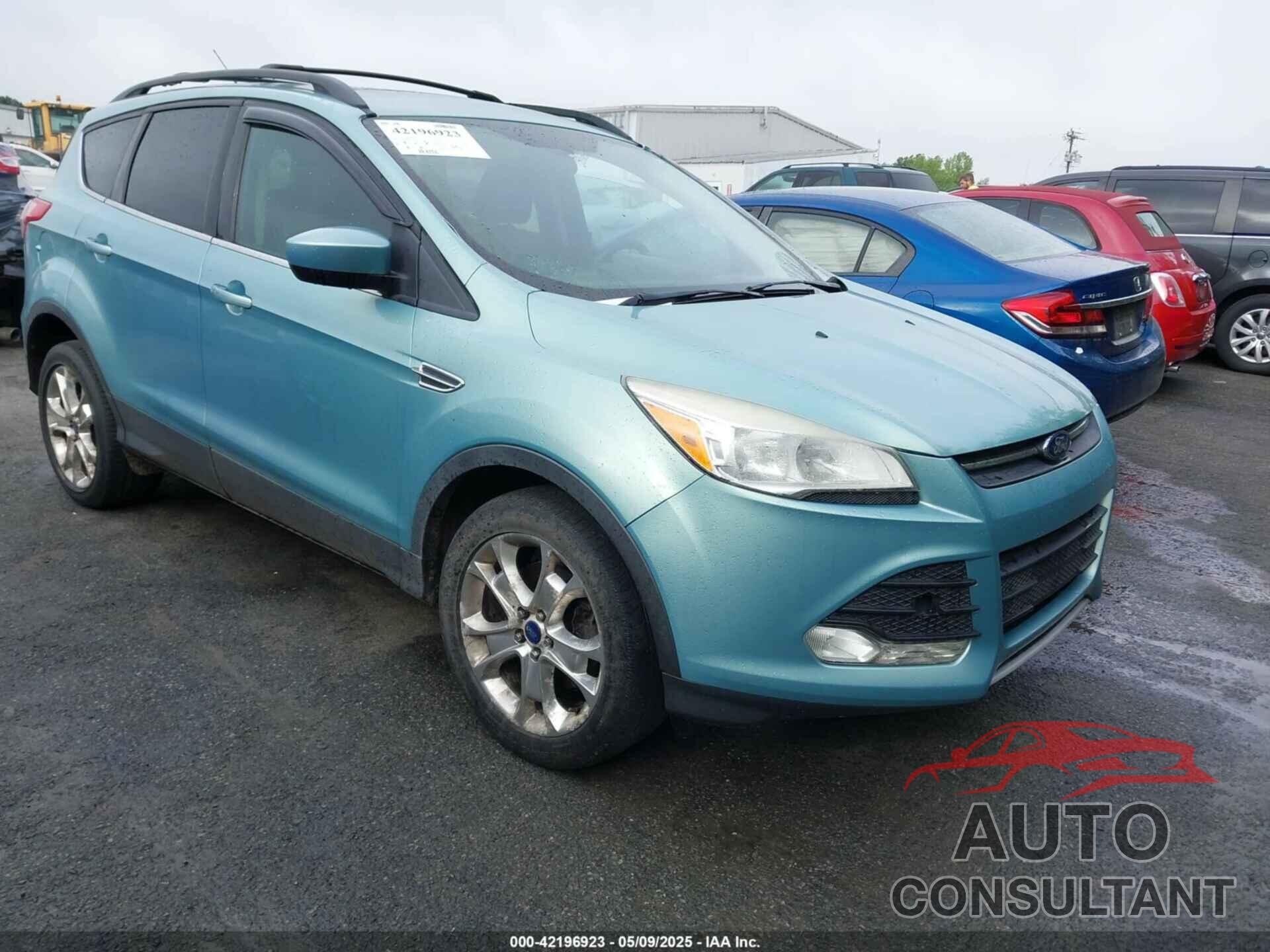 FORD ESCAPE 2013 - 1FMCU9GX5DUD51120