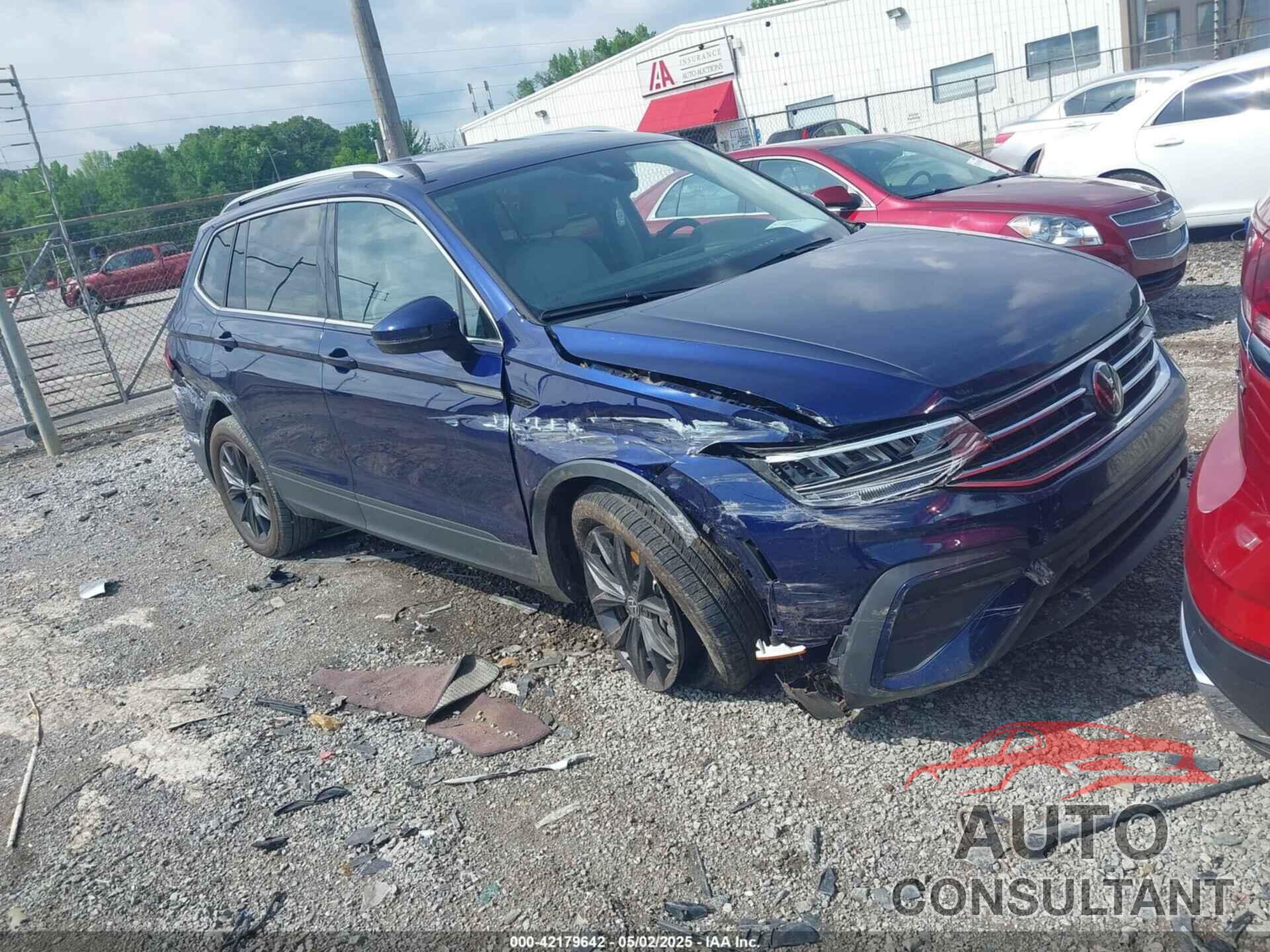 VOLKSWAGEN TIGUAN 2024 - 3VV3B7AX5RM122618