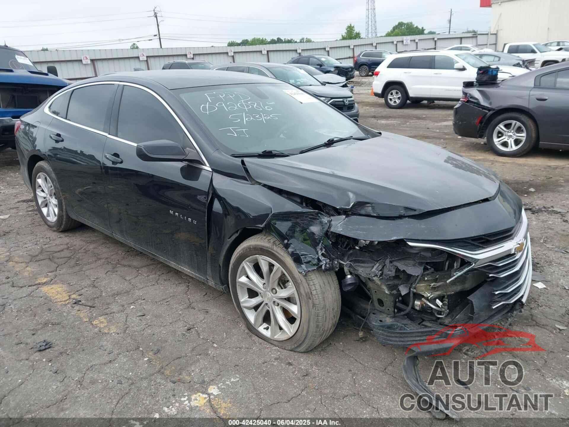 CHEVROLET MALIBU 2020 - 1G1ZD5ST7LF092086